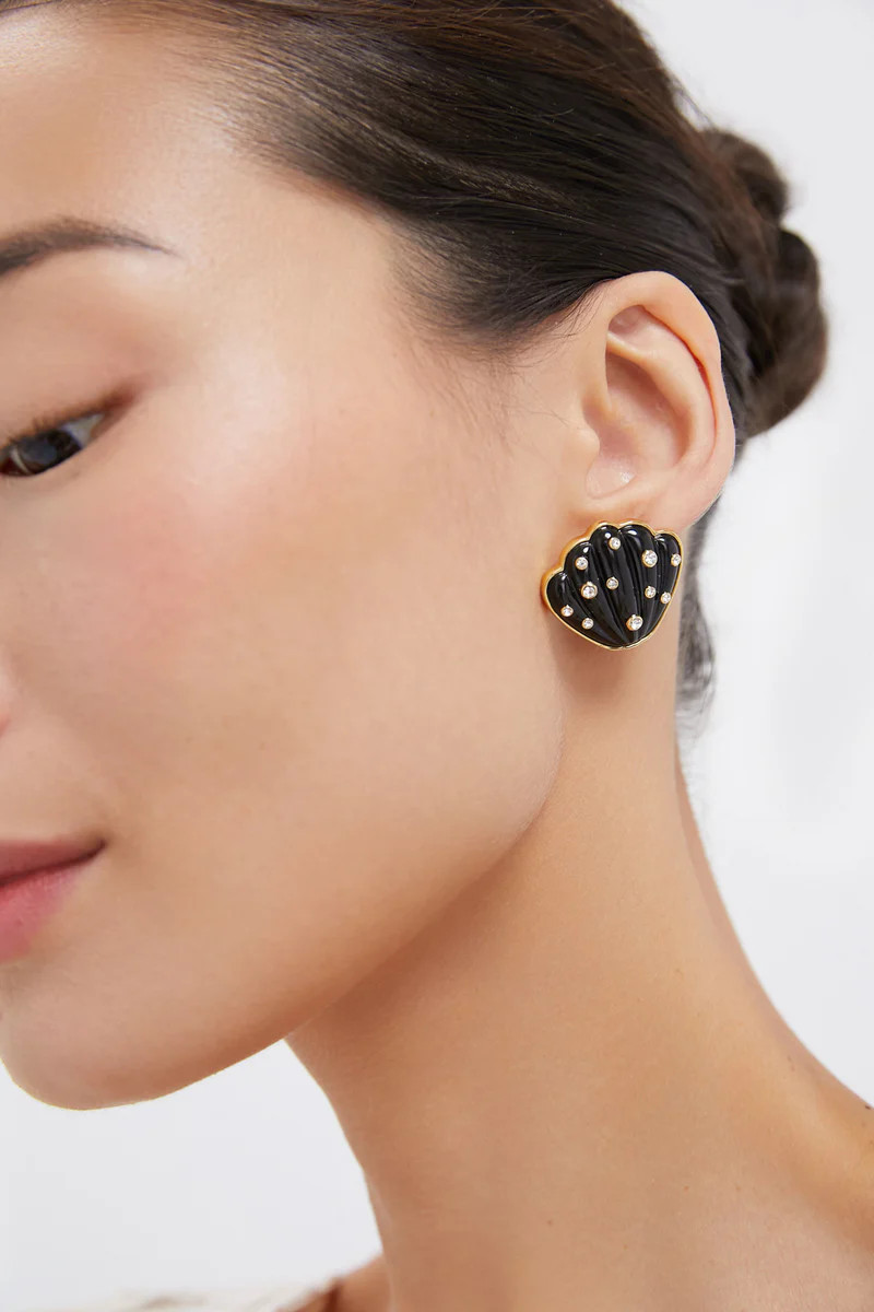 Noir Celia Shell Studs | Tuckernuck (US)