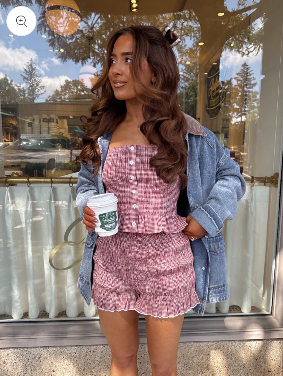 Stand out this season in our red and white set, finished with delicate white bottom embellishment — a perfect mix of bold detail and fall charm. 🍂❤️✨

#LTKSeasonal #LTKTravel #LTKStyleTip