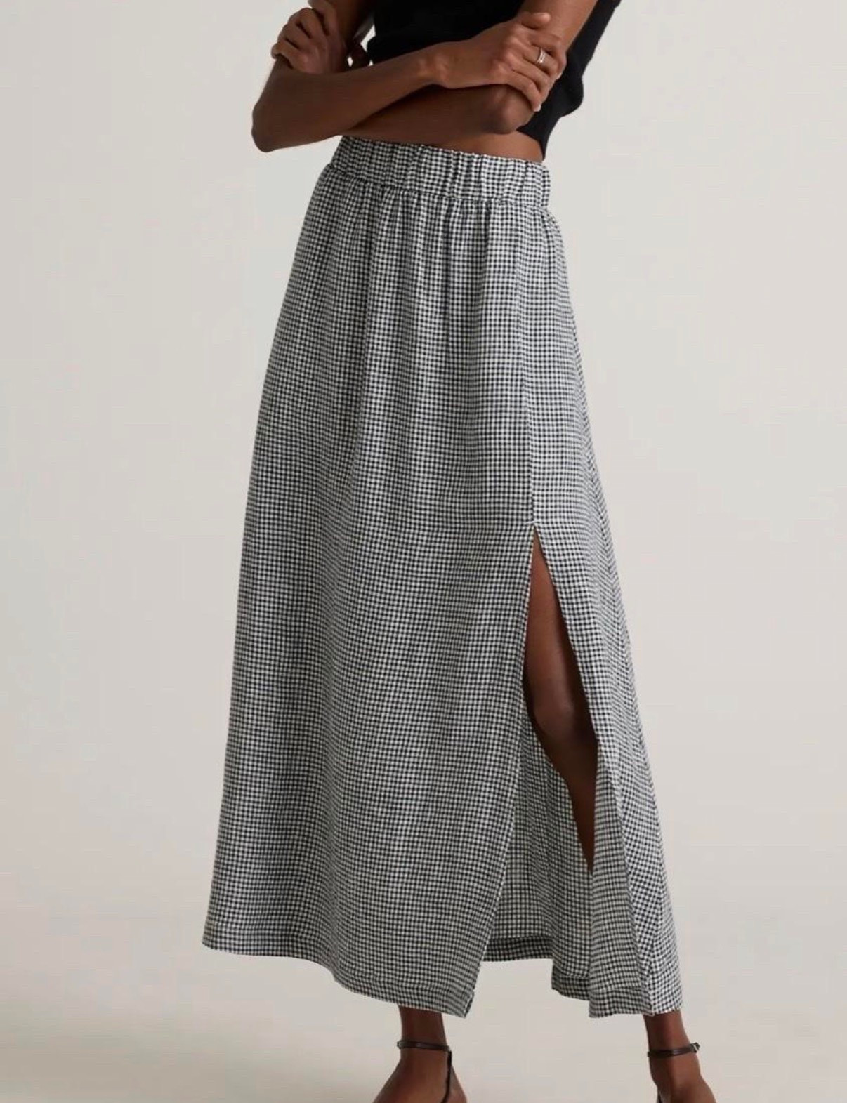 A woman I work with has this skirt and I love it, and I tell her that every time she wears it :)  It comes in two more colors, too, and would continue to wear well into the fall. 


@Quince  #maxiskirt #linenskirt #summeroutfit #falloutfit #teacheroutfit

#LTKOver40 #LTKSeasonal
