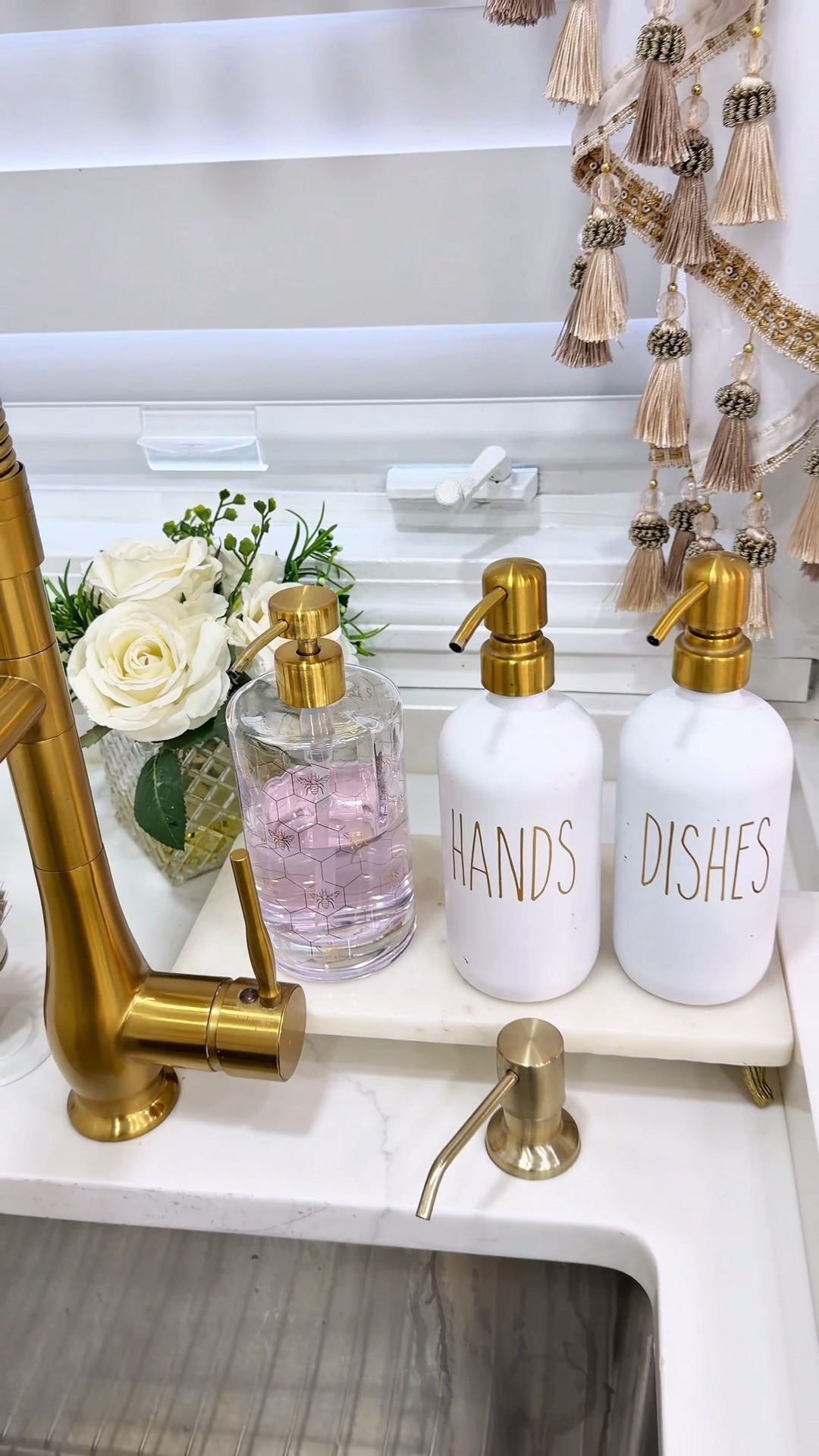 Little kitchen upgrades just make everything feel cleaner prettier and more put together. These Amazon finds were such a good refresh for my sink area. Everything is linked in my bio if you wanna recreate this setup at home ⚜️ #amazonfinds #kitchensinkdecor #kitchenfinds #homedecorideas #sahmlifestyle

#LTKmomlife #LTKdayinmylife #LTKHome