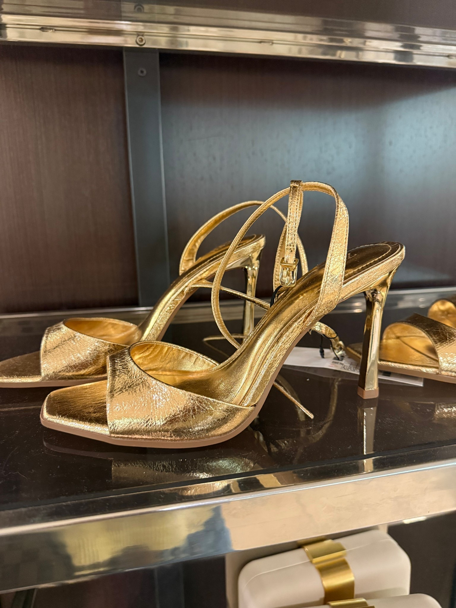 Gold heels for your Mother’s Day outfits! They’re only $50 🤭

#LTKSeasonal #LTKMothersDay