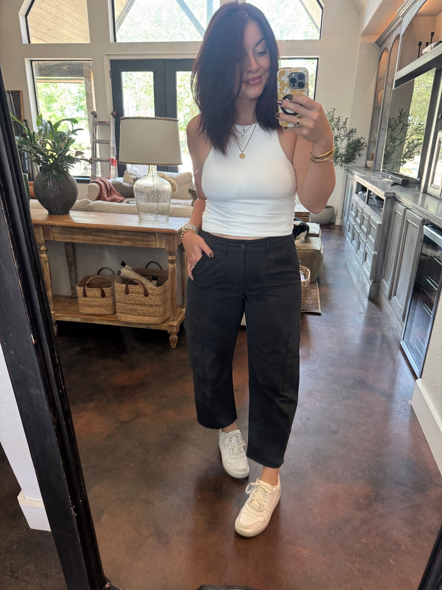 Today’s OOTD 

#LTKFindsUnder50 #LTKStyleTip #LTKSeasonal