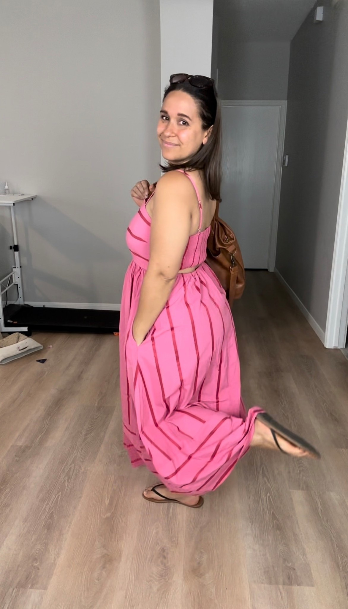 The colors got me ❤️🩷. So fun, flirty, and feminine. 12/10! Such a good Amazon maxi dress!

#LTKStyleTip #LTKFindsUnder50 #LTKMidsize