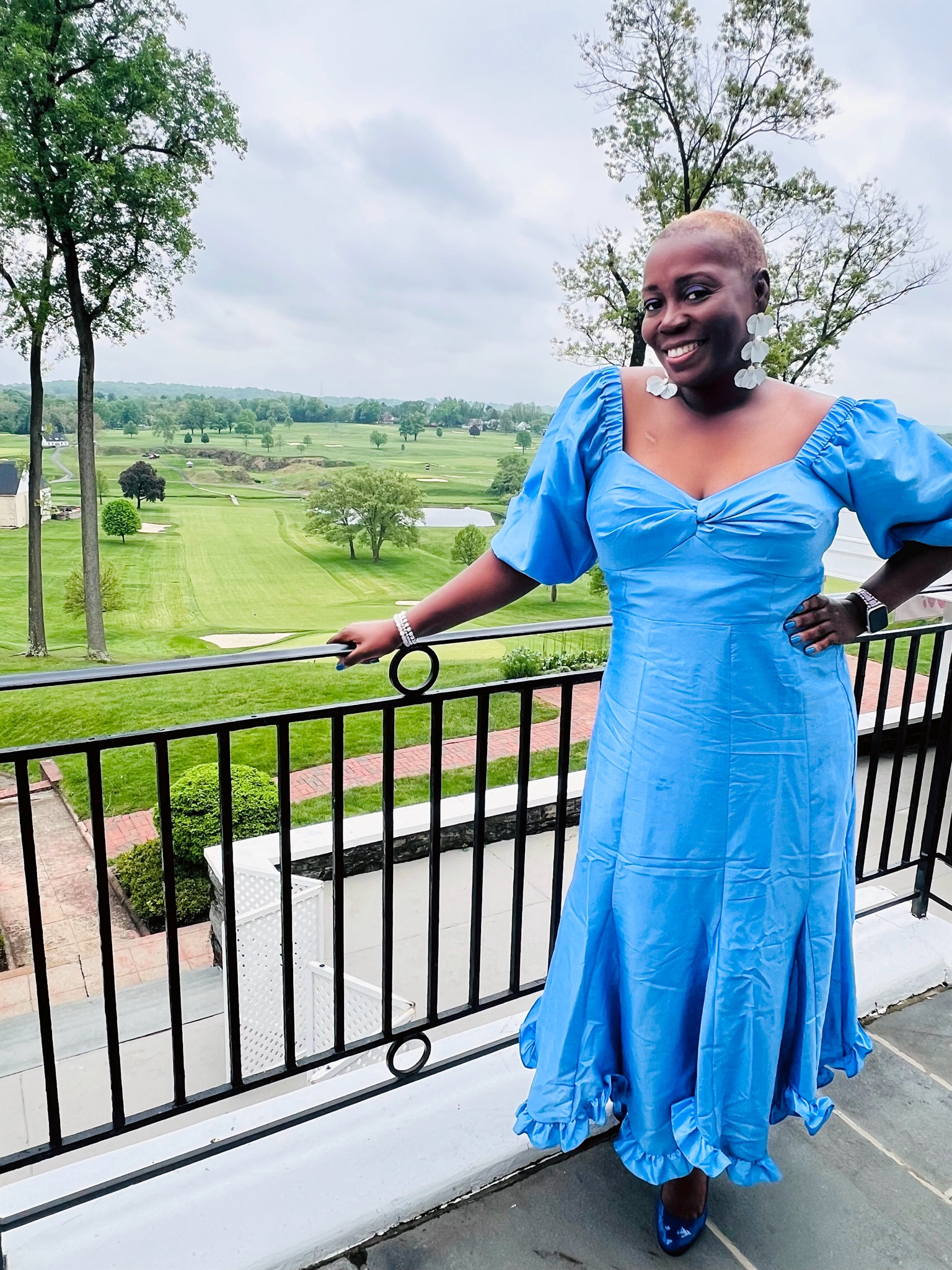 Ready for a day out with friends or the other half. Keep it simple yet classy and cool!

#LTKU #LTKOver40 #LTKPlusSize