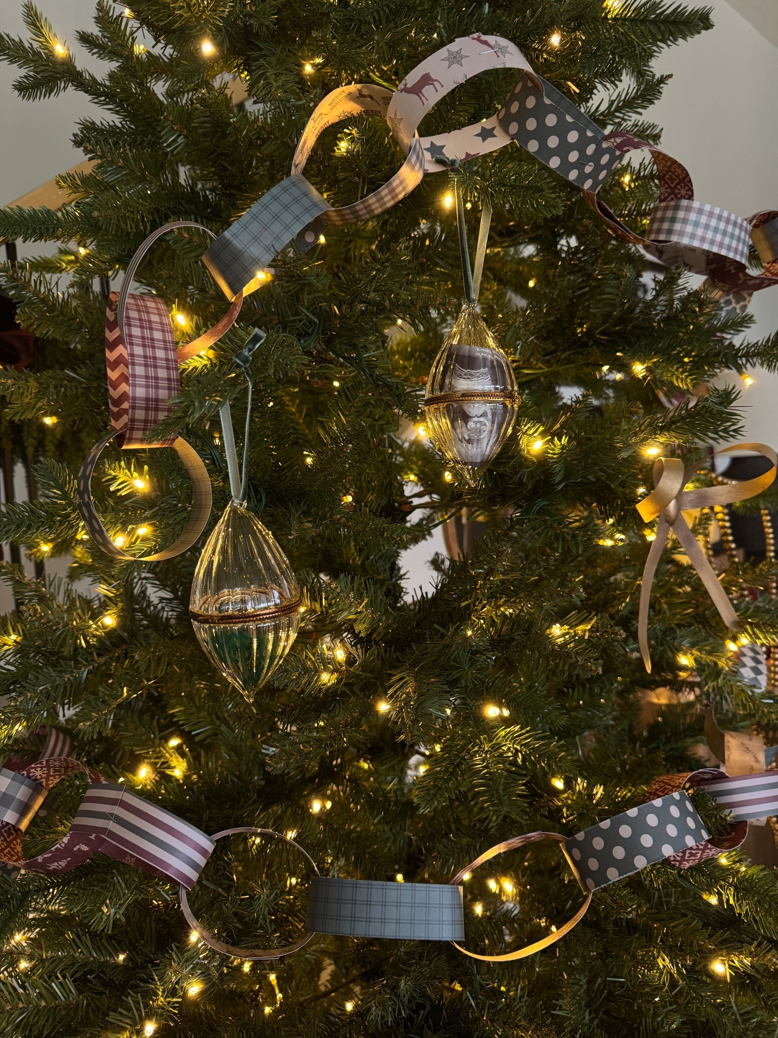 Glass ornaments for keepsakes!!! 🤍 