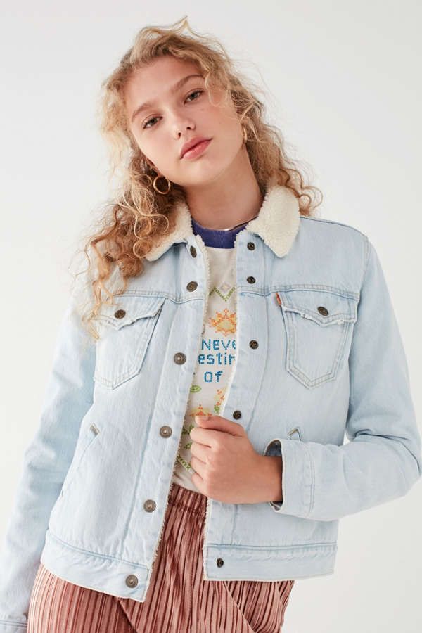 Levi’s Sherpa Denim Jacket | Urban Outfitters US