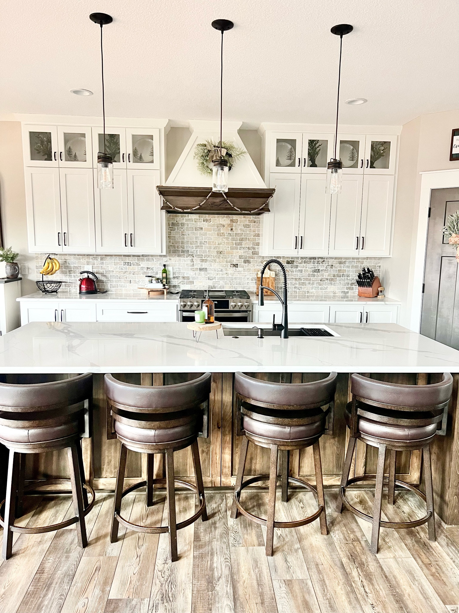 Kitchen design inspo. Linking other favorite bar stools as well  

#LTKHome