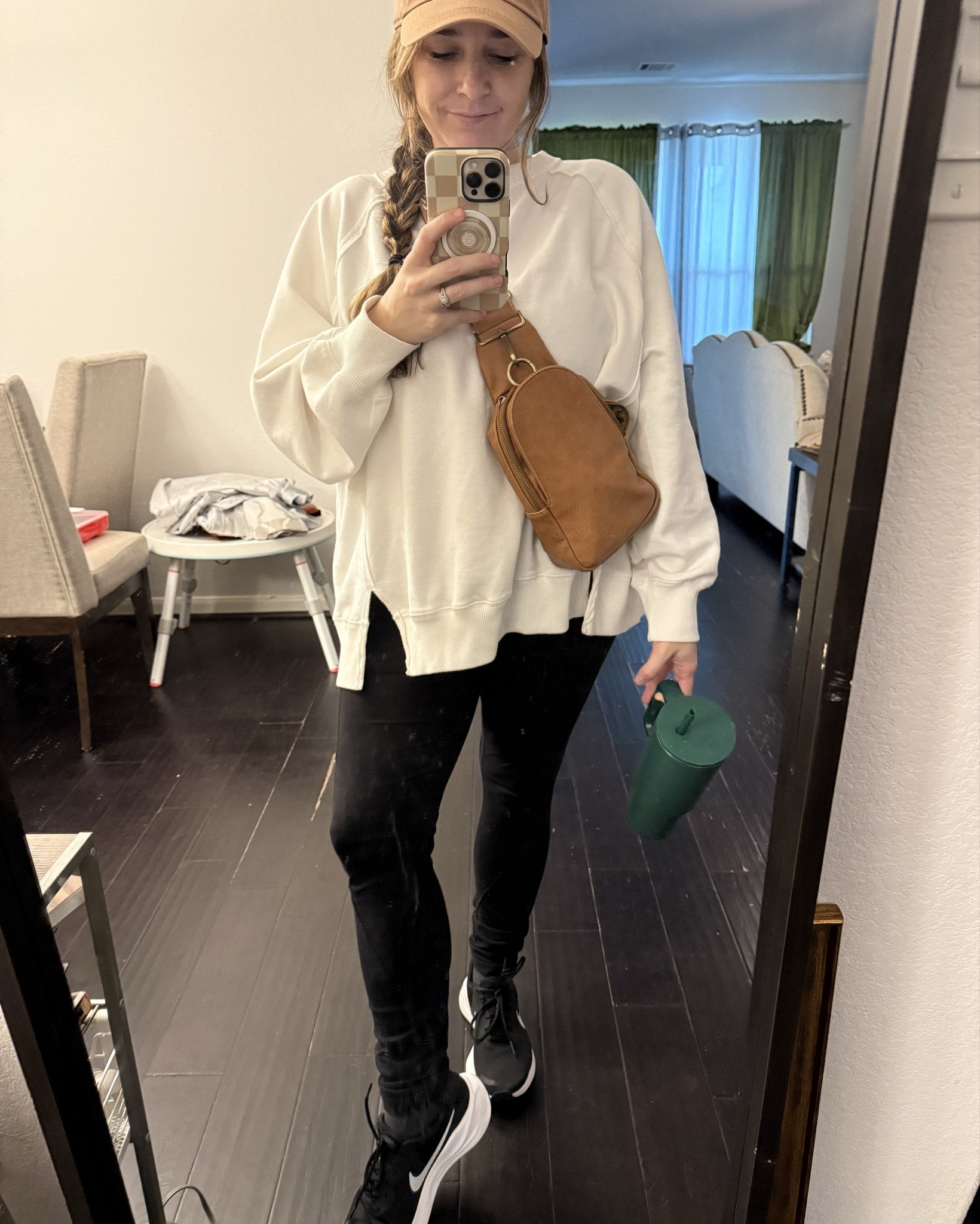 Cozy mom fit for running errands and wfh

This “seriously lived in” line by American eagle is my faveee. This sweatshirt is called big hug and that’s exactly what it feels like. The sweatshirt and leggings are on major sale now 

#LTKStyleTip #LTKFindsUnder100 #LTKSaleAlert