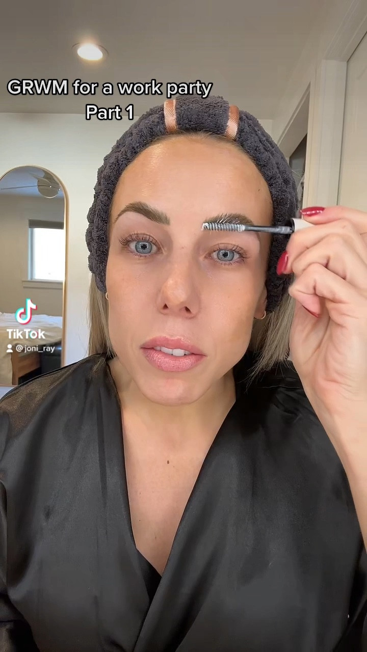 GRWM for a holiday party part 1 

#LTKbeauty