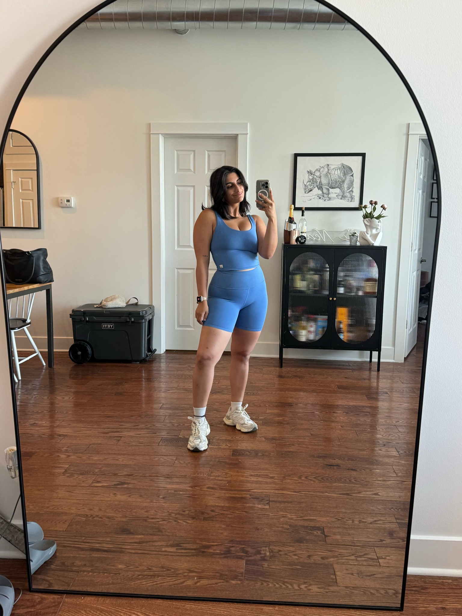 Midday walk fit from Vuori💙 this color is from last year and sadly sold out! Linked similar shade below. Wearing a size small in both pieces  

#LTKFitness #LTKFindsUnder100 #LTKActive