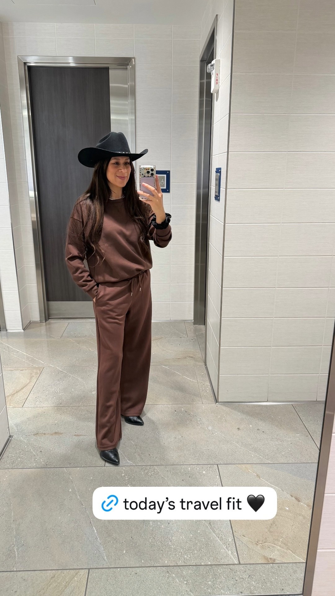 Love this set! Pockets too! Wearing a size small here. I also bought the light grey too  

#LTKootd #LTKTravel #LTKOver40