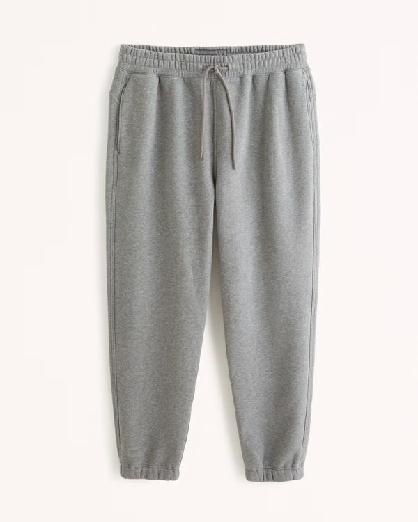 Men's Essential Sweatpant | Men's Bottoms | Abercrombie.com | Abercrombie & Fitch (US)