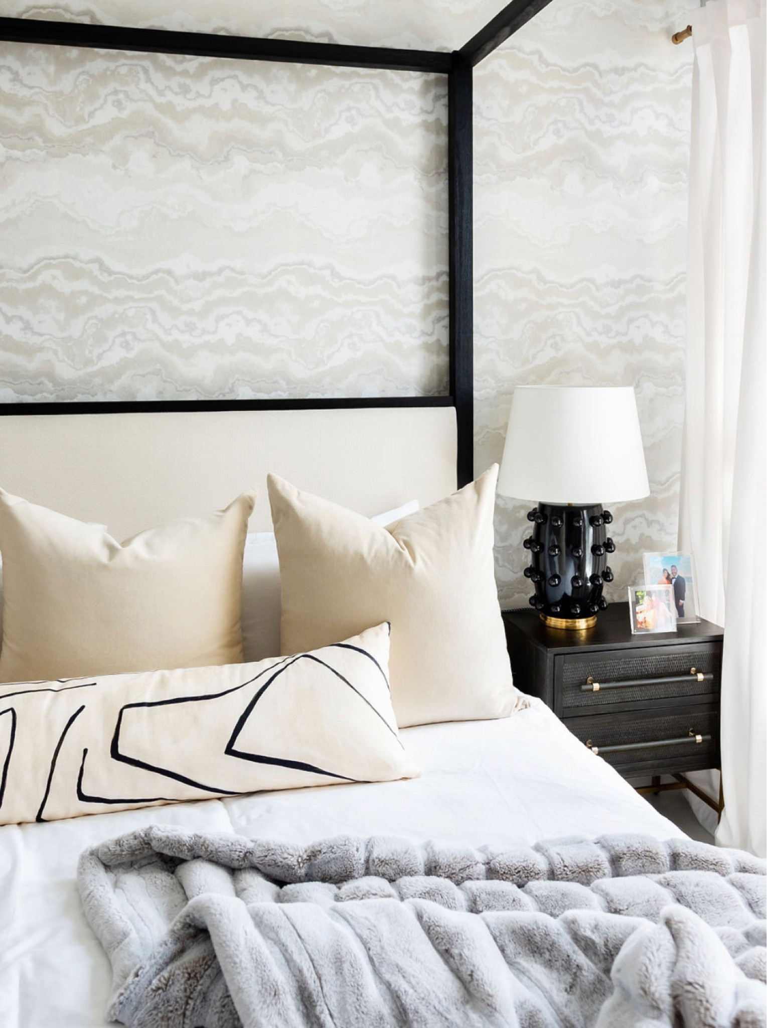 Neutral bedroom that dreams are made of . 

#LTKsalealert #LTKunder100 #LTKhome