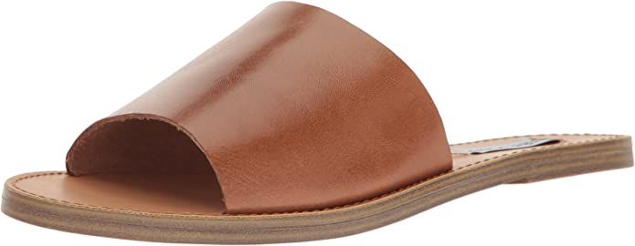 Steve Madden Women's Grace Flat Sandal | Amazon (US)