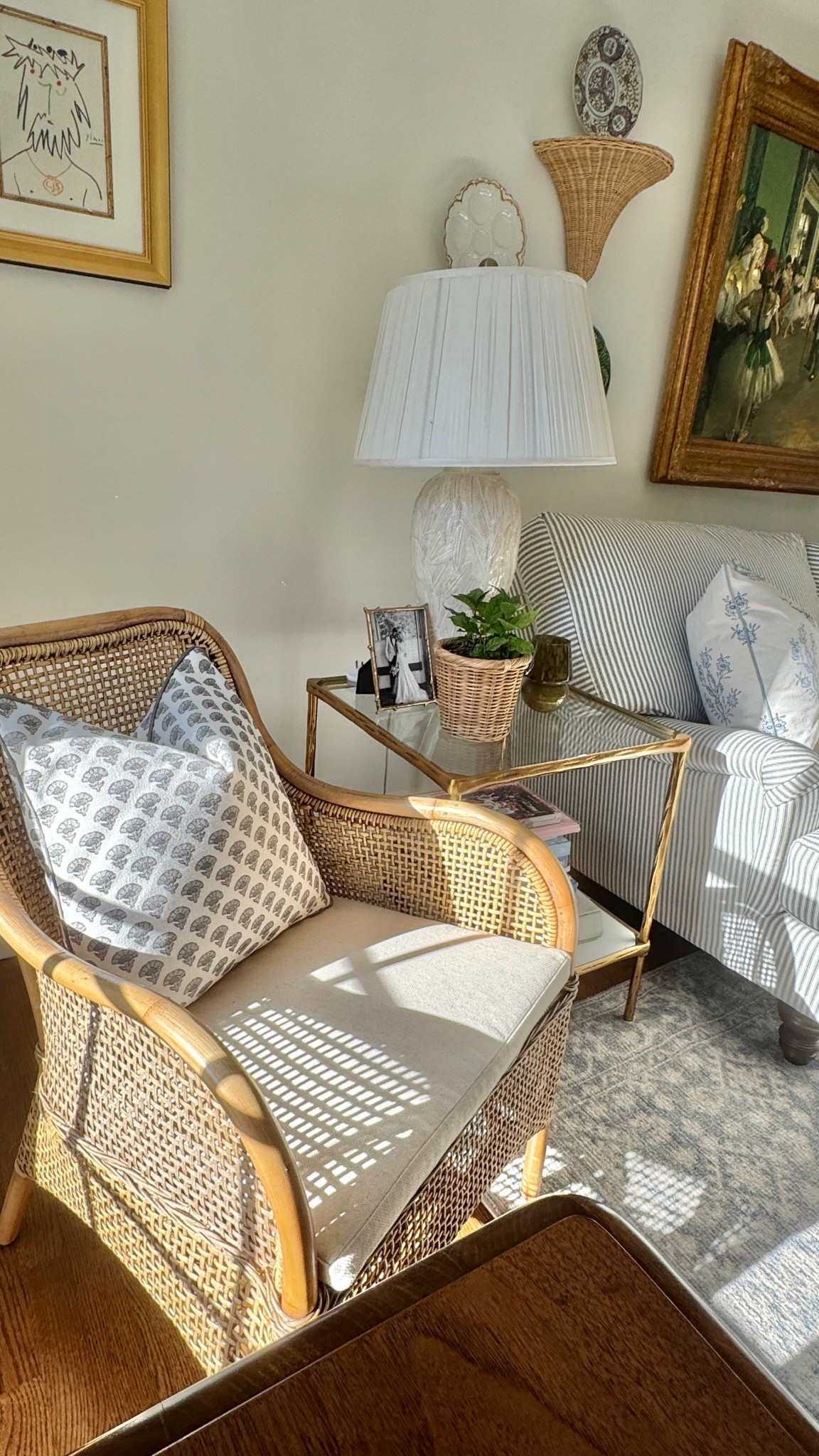 Meet the Oliver — a new 18x18 pillow from Jillien Harbor 🤍
Featuring a classic block print on both sides with soft taupe piping, Oliver is an easy neutral that layers beautifully.
It’s the perfect companion to the new Elliott, or longtime favorites like Campbell. 

#LTKHome