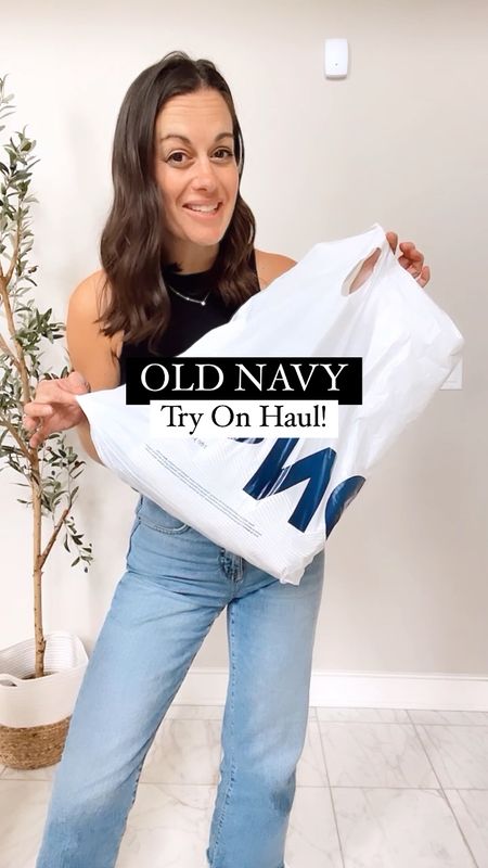 Old Navy try on haul! Absolutely love these cute pull on shorts, they run true to size to a tad small. White jeans are not see through and fit so well. I’m wearing a 0. Linen pants run a tad small, I’m in the 0 and they are a tad small. 



#LTKSeasonal #LTKFind #LTKstyletip