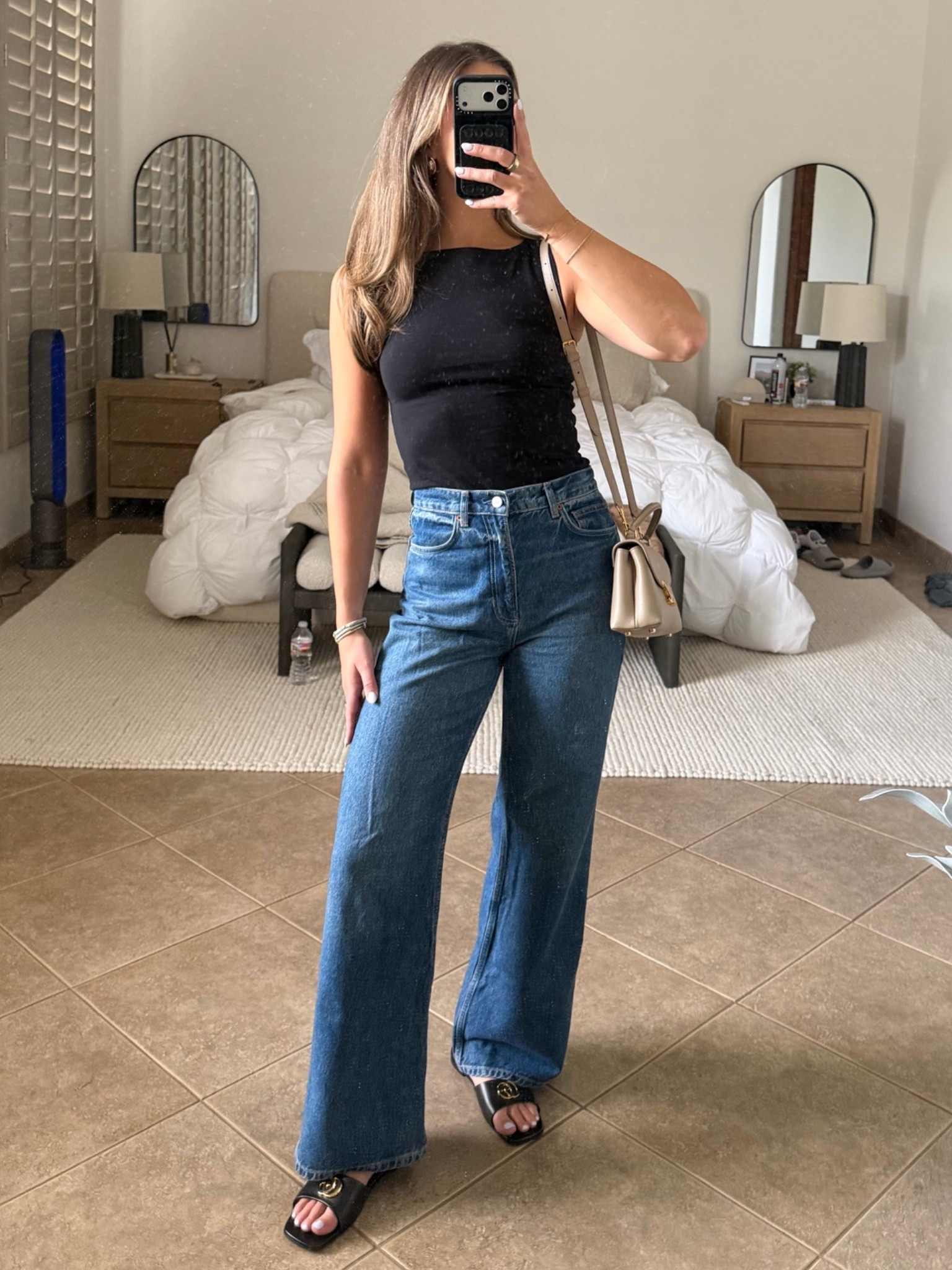 My fav denim and tank! Easy dinner outfit. I wear 26 in the jeans and small in the tank! #reformation #datenightoutfit

#LTKootd #LTKgrwm #LTKdayinmylife