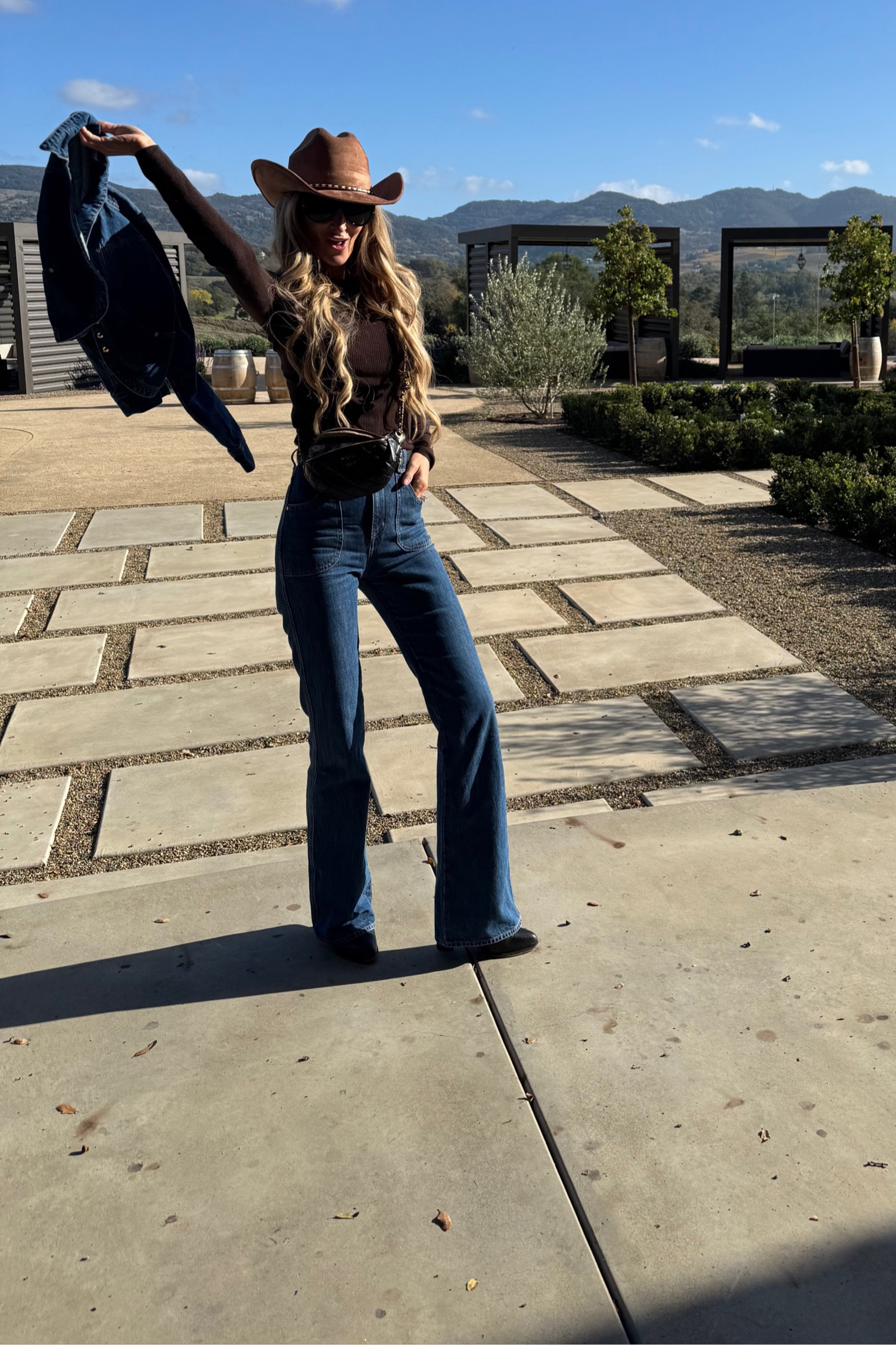 Hevron Jeans and jacket on sale…yeehaw!!!

#LTKCyberWeek #LTKSaleAlert #LTKGiftGuide