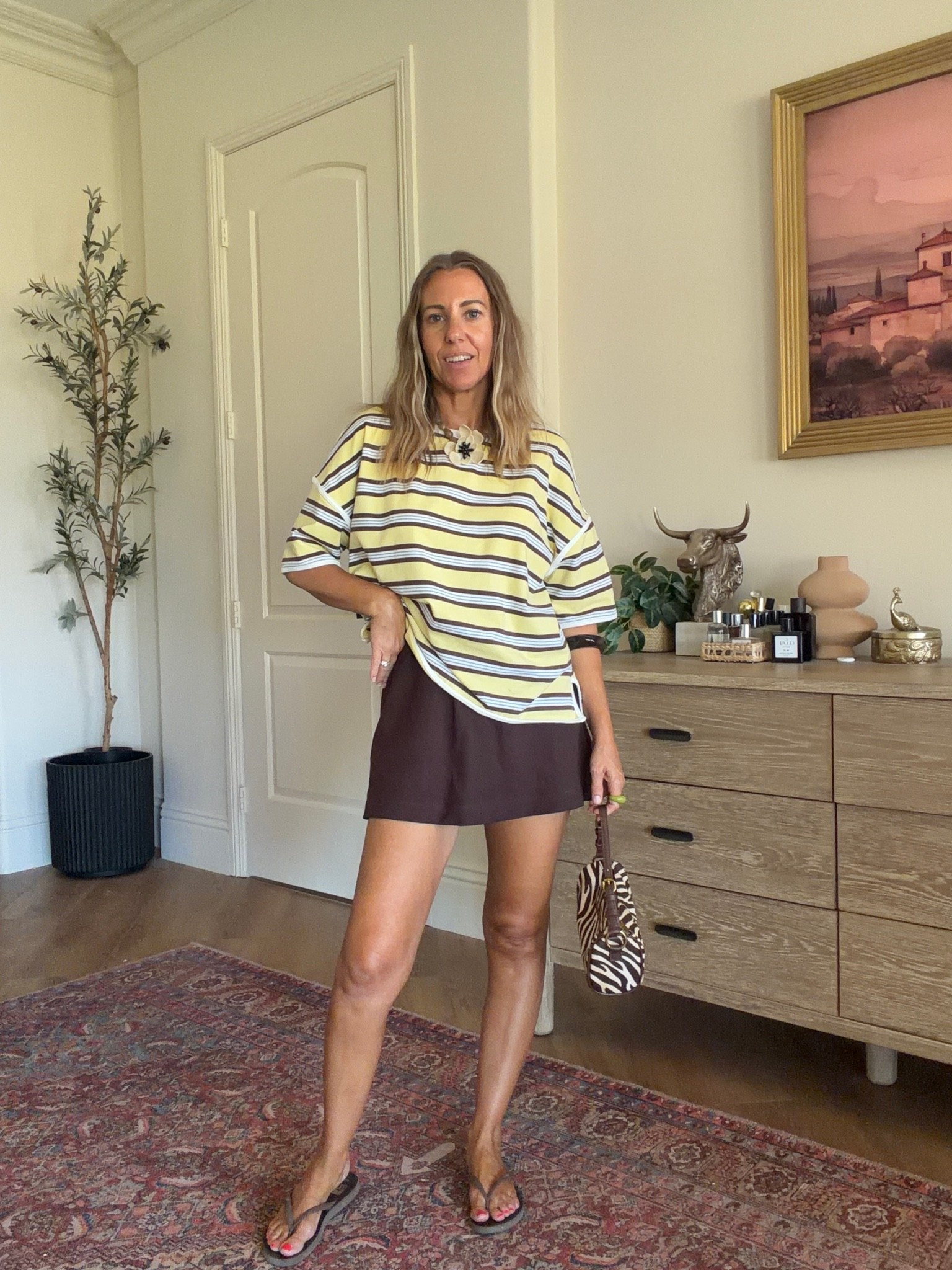 Todays amazon outfit
Skort size xs
Striped shirt size xs

#LTKootd #LTKgrwm #LTKSaleAlert