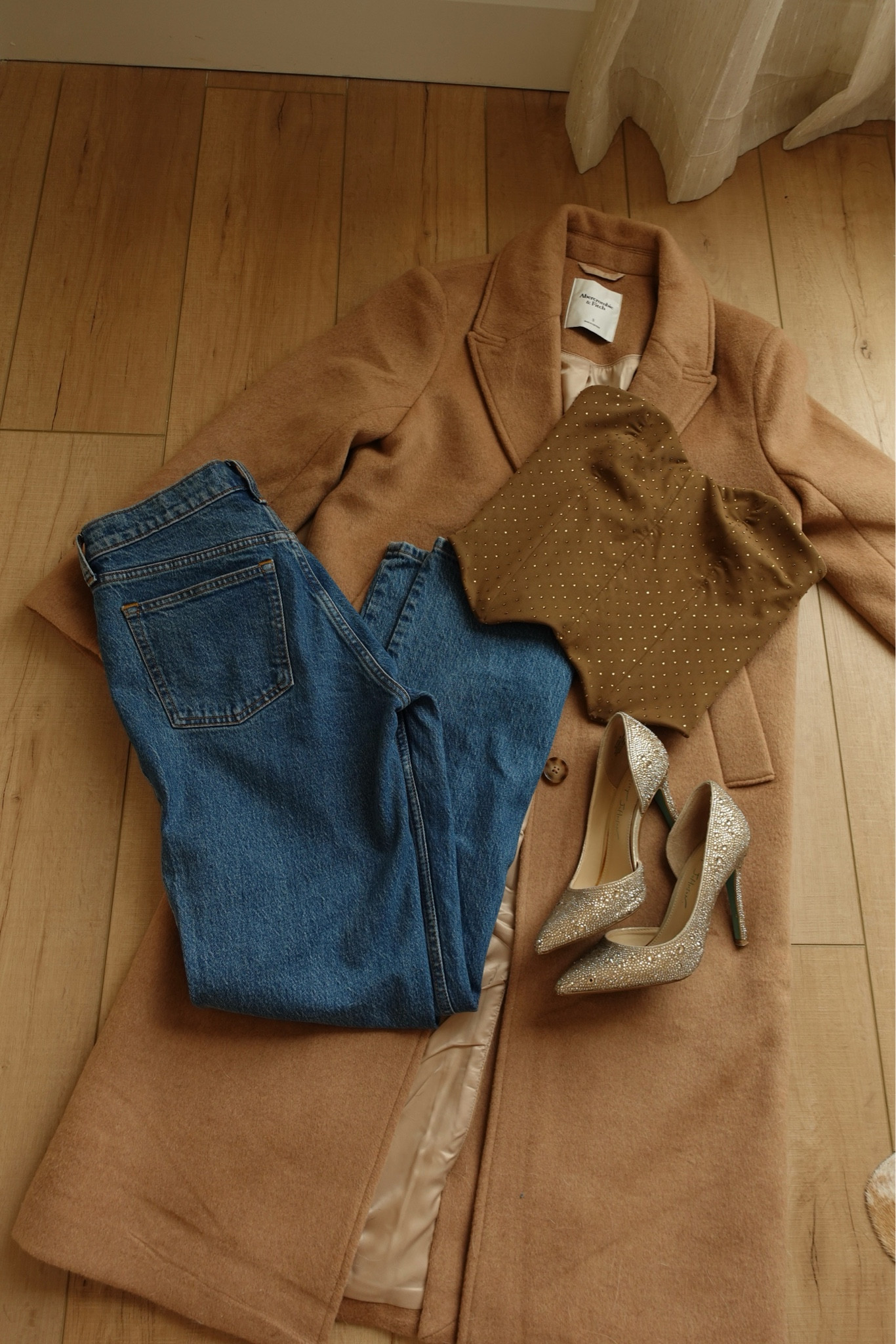 Abercrombie style 💕

#LTKStyleTip #LTKWorkwear #LTKFindsUnder100