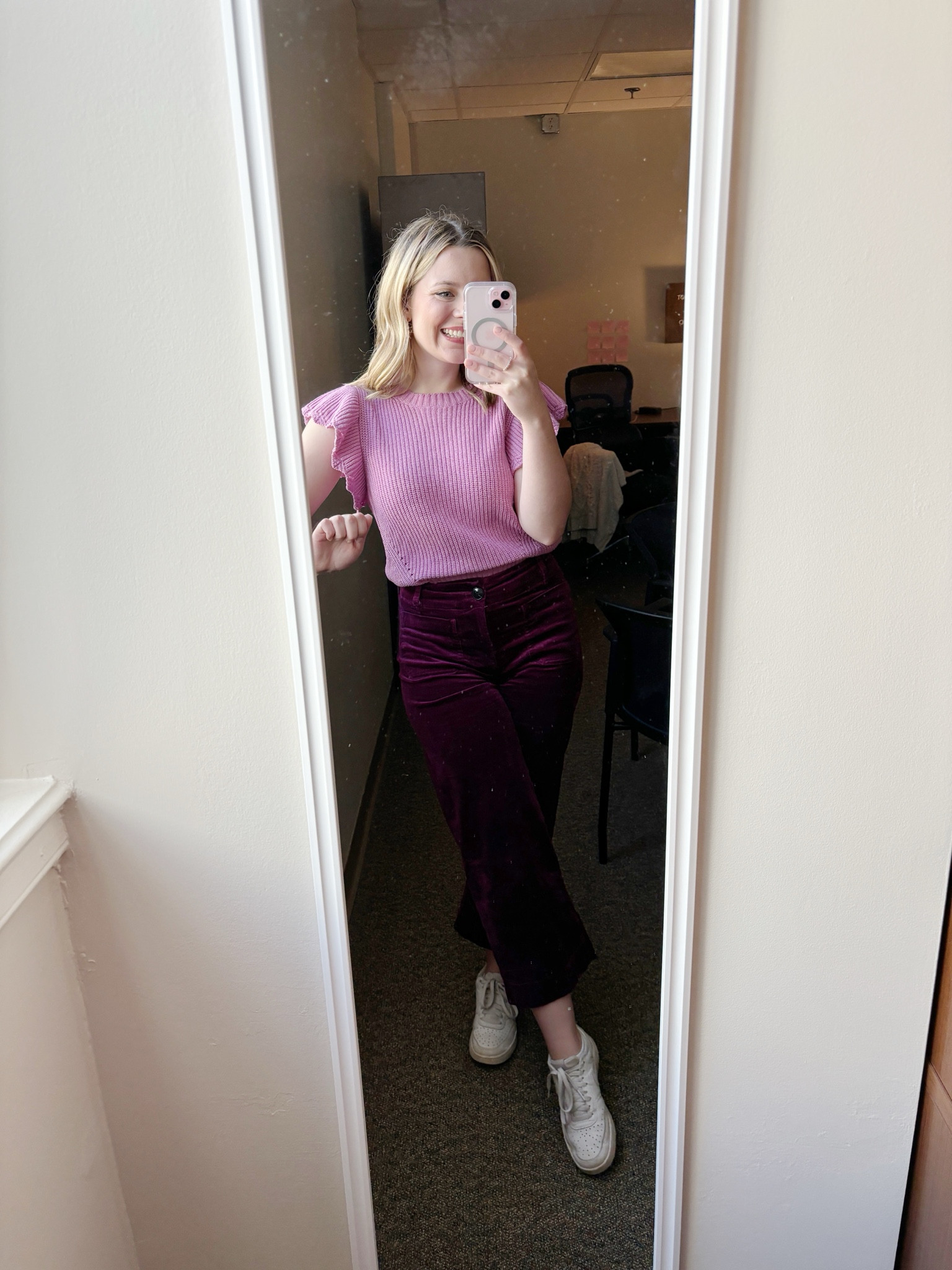 The cutest fall pants from Anthropologie!! Perfect for work outfits and fall outfits!

Corduroy pants, wide leg pants, thanksgiving outfit, family fall outfit 

#LTKstyletip #LTKworkwear #LTKSeasonal
