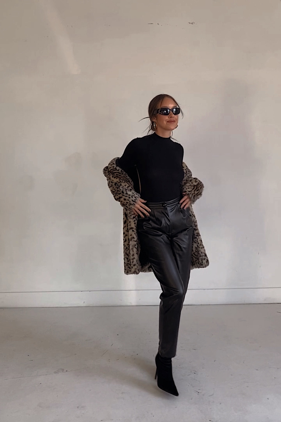 Dress Up For December: Après-Ski Look 🍾❄️

#LTKGiftGuide #LTKHoliday #LTKSeasonal