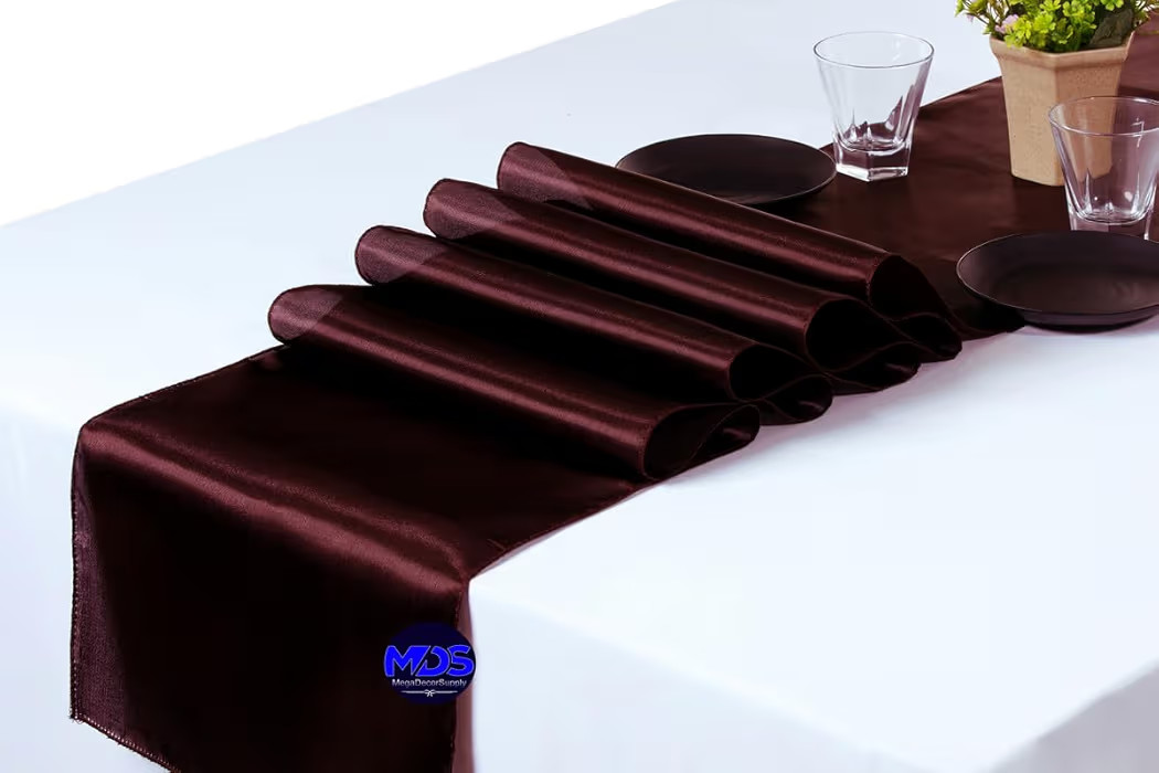 Burgundy Runner | Amazon (US)