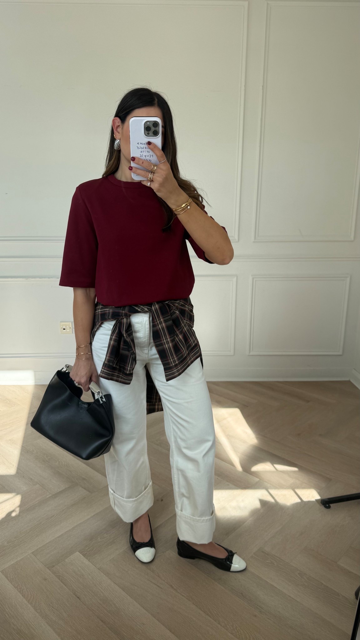 T-shirt and jeans ❤️

#LTKuk #LTKeurope #LTKspring