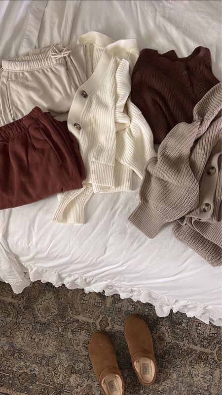 Cozy season 🍂🕯🙌🏻 Women’s cozy wear, fall clothes, women’s fall clothes, casual fall clothes, women’s casual outfit 

#LTKunder50 #LTKSeasonal #LTKsalealert