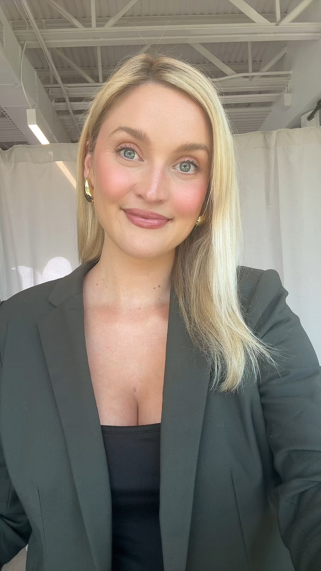 Every pregnant mama needs a good quality dress that makes you feel put together. 

#LTKStyleTip #LTKSeasonal #LTKBump