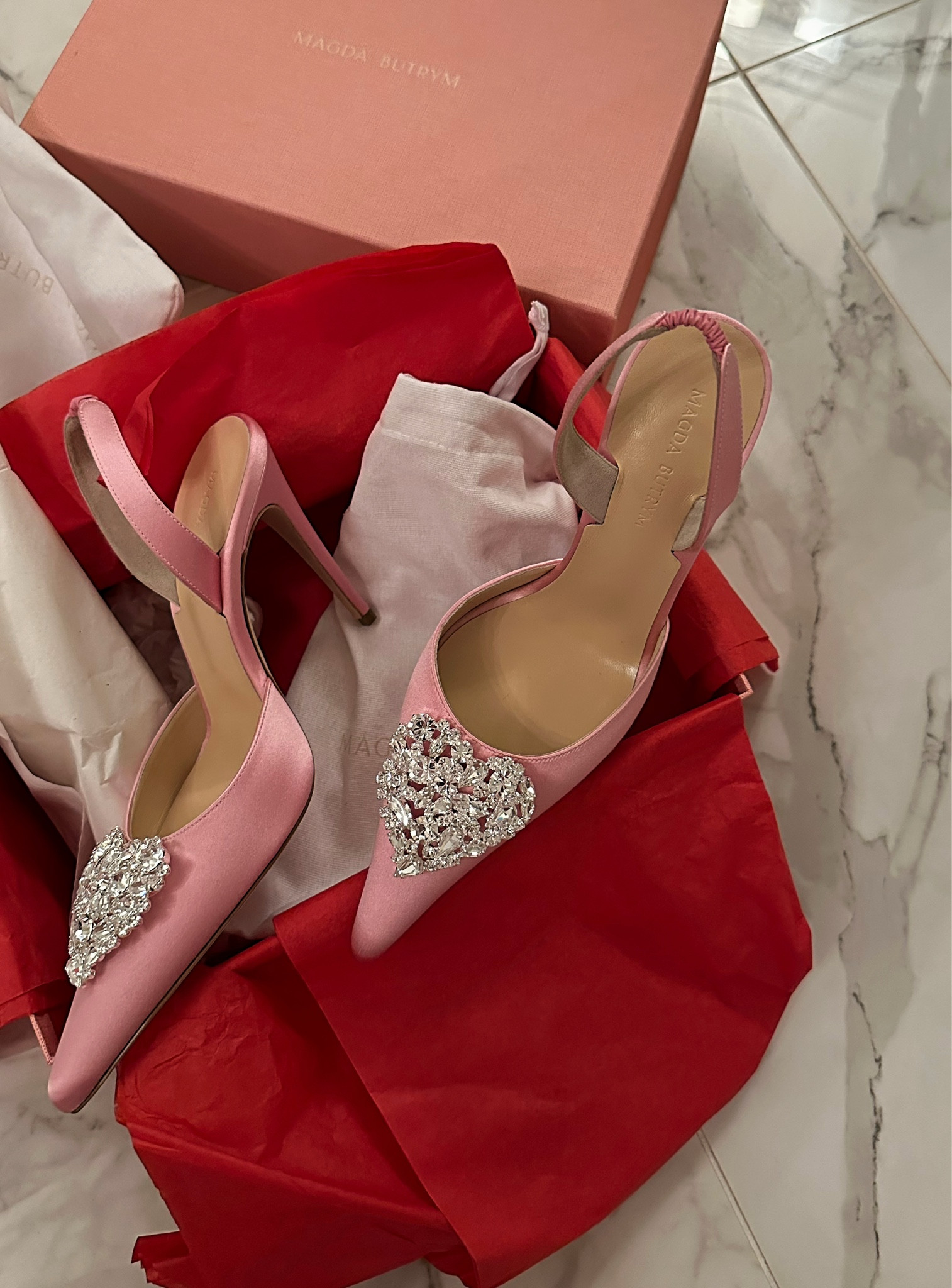 Probably my favorite shoes I own 
💌 
How perfect would these be for Valentine’s Day? 
I linked an Amazon dupe of these heels… I’m not sure how they’ll turn out but I guess it’s worth a try? 
 
Date night, night out, pink slingback pumps, wedding guest shoe, v day looks, Valentine’s Day look, pink outfit 

#LTKParties #LTKStyleTip #LTKShoeCrush