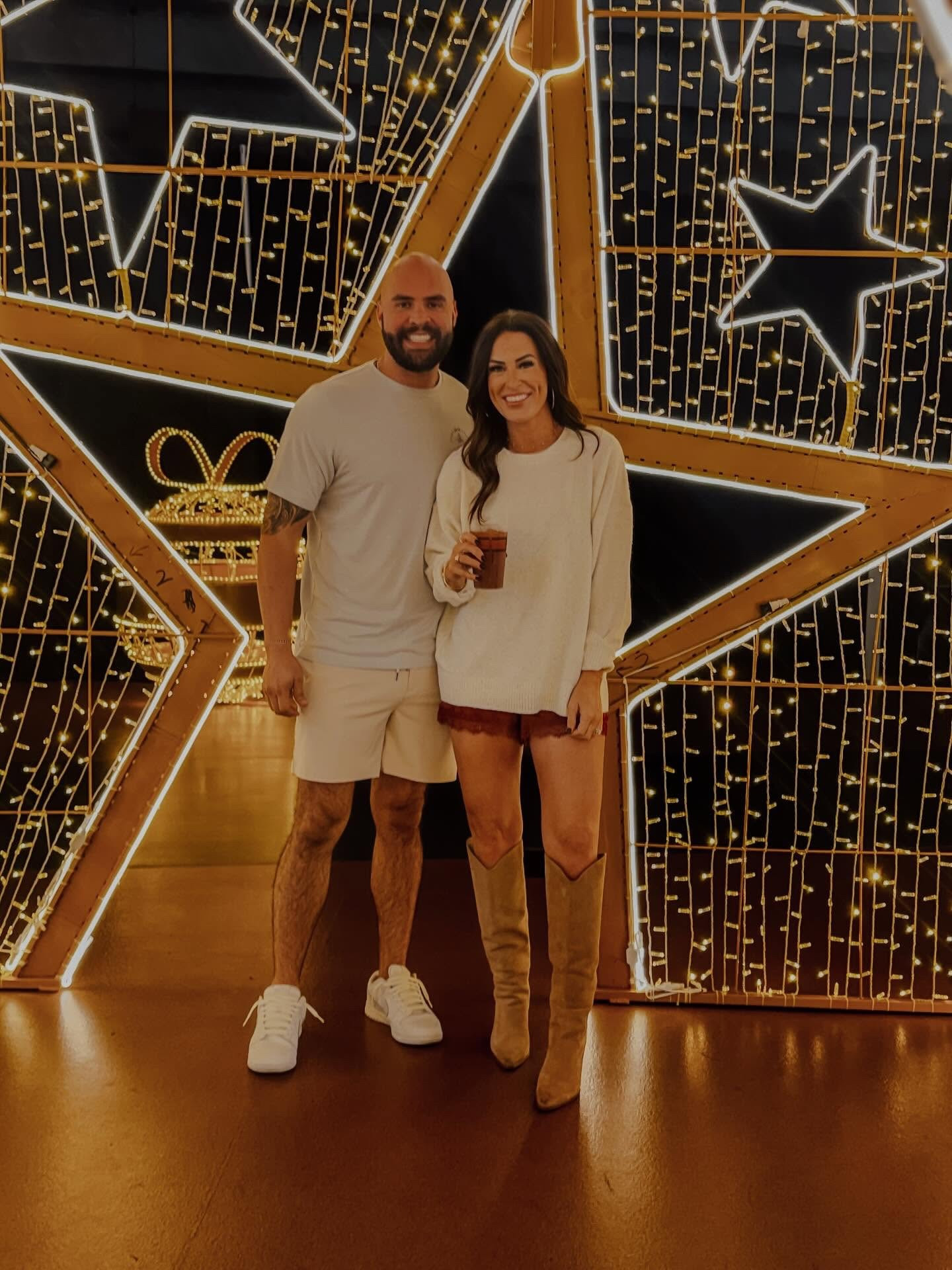 Such a fun weekend! 🎄 We took the kids to the Christmas Village Friday night, the galleria and to dinner Saturday, and Lights at the Park on Sunday! Bring on Christmas week! 🫶🏼

#christmas2025 #houston #affordablefashion

#LTKSeasonal #LTKootd #LTKgrwm