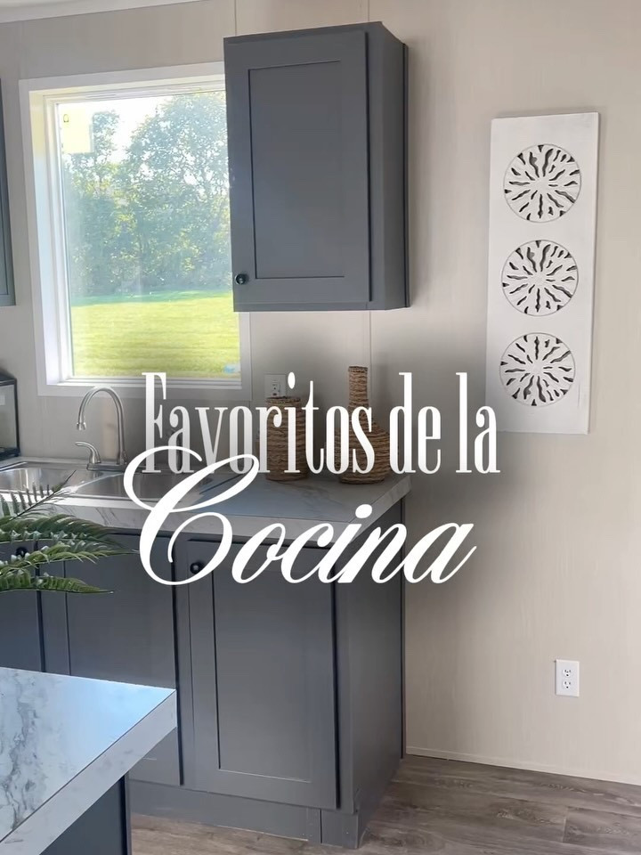 Amiga 💗 hoy quiero mostrarte mis
favoritos de cocina que me hacen la vida más fácil🥭🍓✨

Desde utensilios prácticos hasta detallitos que elevan tu espacio, todos son funcionales✨

Si quieres los detalles para conseguirlos, comenta cocina y te los comparto enseguida

#kitchenfavorites #amazonhomefinds
#kitchenorganization #homeessentials #kitchendecor
#amazonfind #kitchenmusthaves #kitcheninspo
#viralamazonfinds #cozyhomes

#LTKHome #LTKFamily