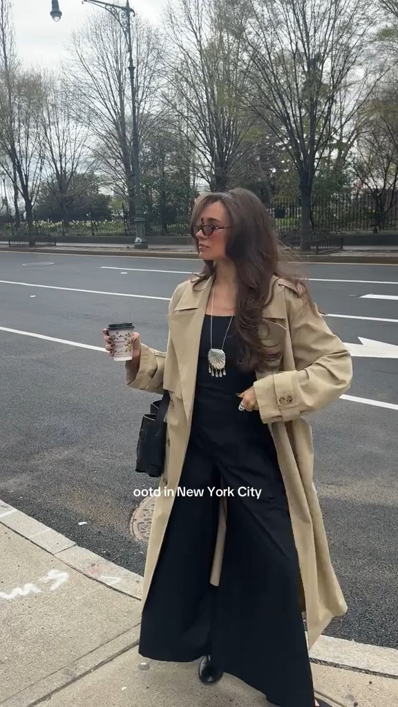 OOTD in New York City. Wearing size 4 in my jumpsuit!

#LTKStyleTip #LTKSeasonal