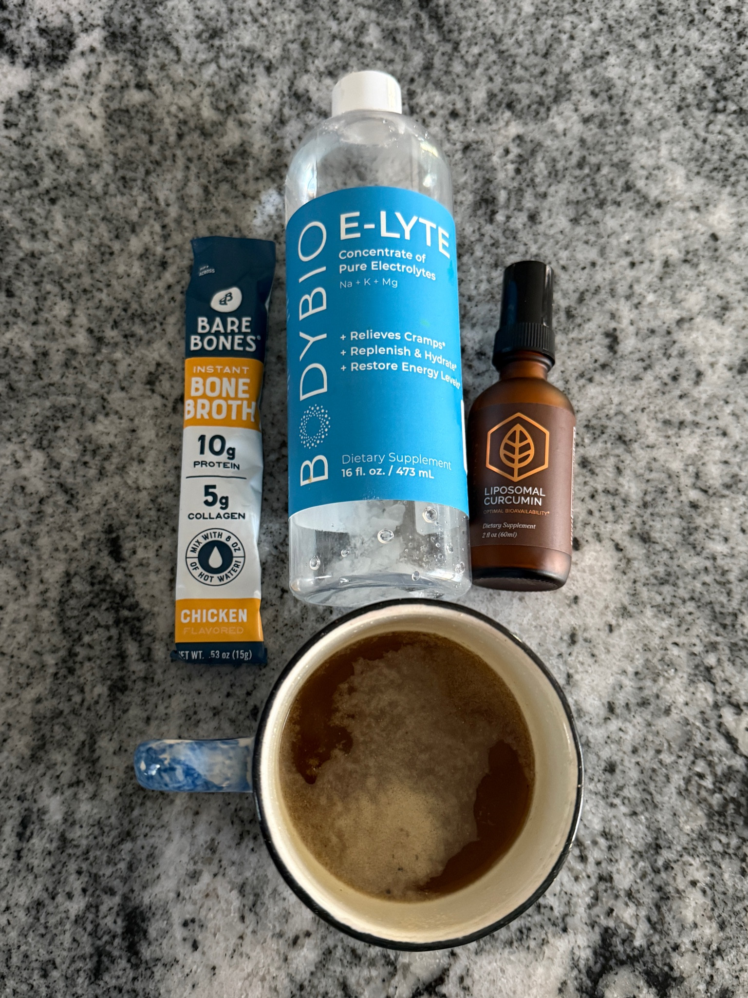 My favorite morning drink before coffee to help with hydration, inflammation, and getting protein in!

#LTKFitness #LTKFindsUnder100 #LTKFindsUnder50