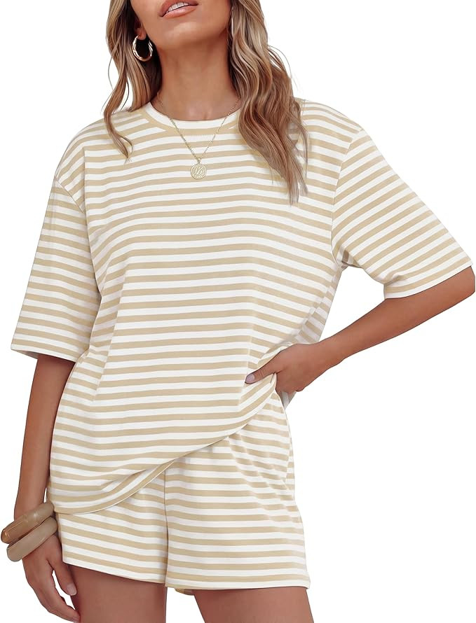 ZESICA Womens Summer 2 Piece Short Sets Striped Oversized Matching Lounge Airport Travel Workout ... | Amazon (US)