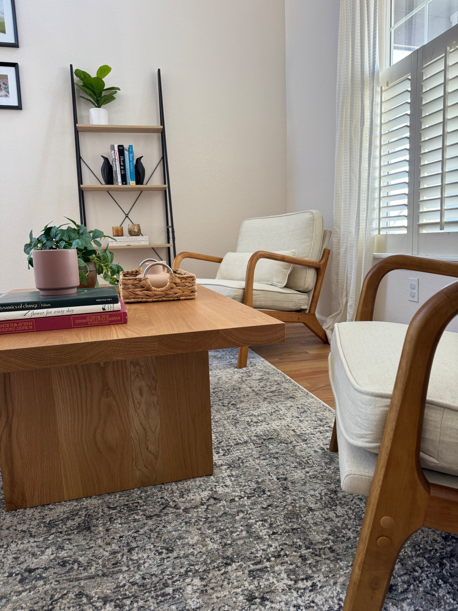 Wayfair finds! Fig and Fern Faves. These gorgeous lines and wood tones bring the room to life! 🌱 #wayfair #wayfairfinds #figandfern #interiordecor #interiordesign #homestaging #stagingsells

#LTKStyleTip #LTKFindsUnder100 #LTKHome