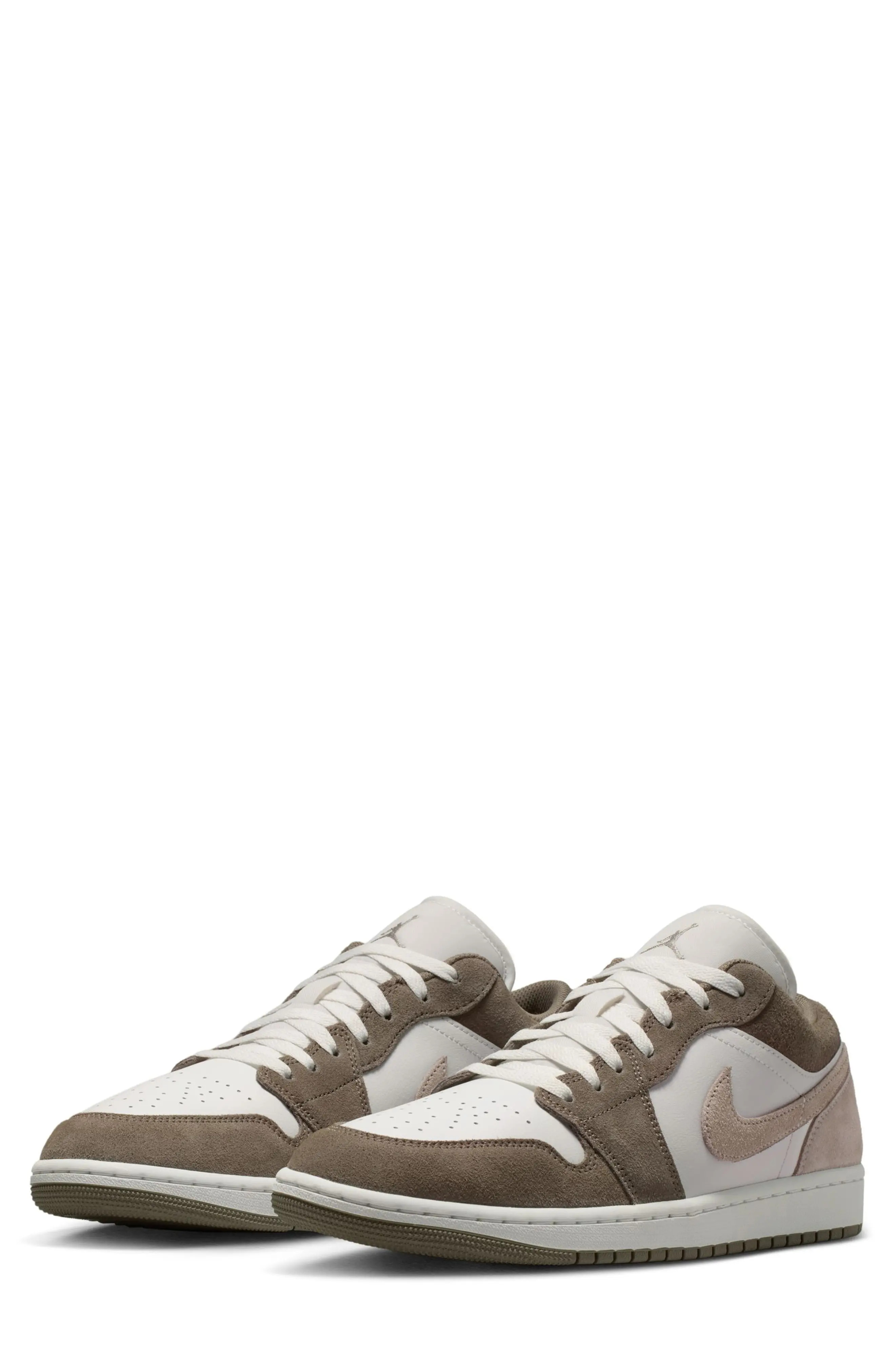 Air Jordan 1 Low Basketball Sneaker (Men) | Nordstrom | Nordstrom