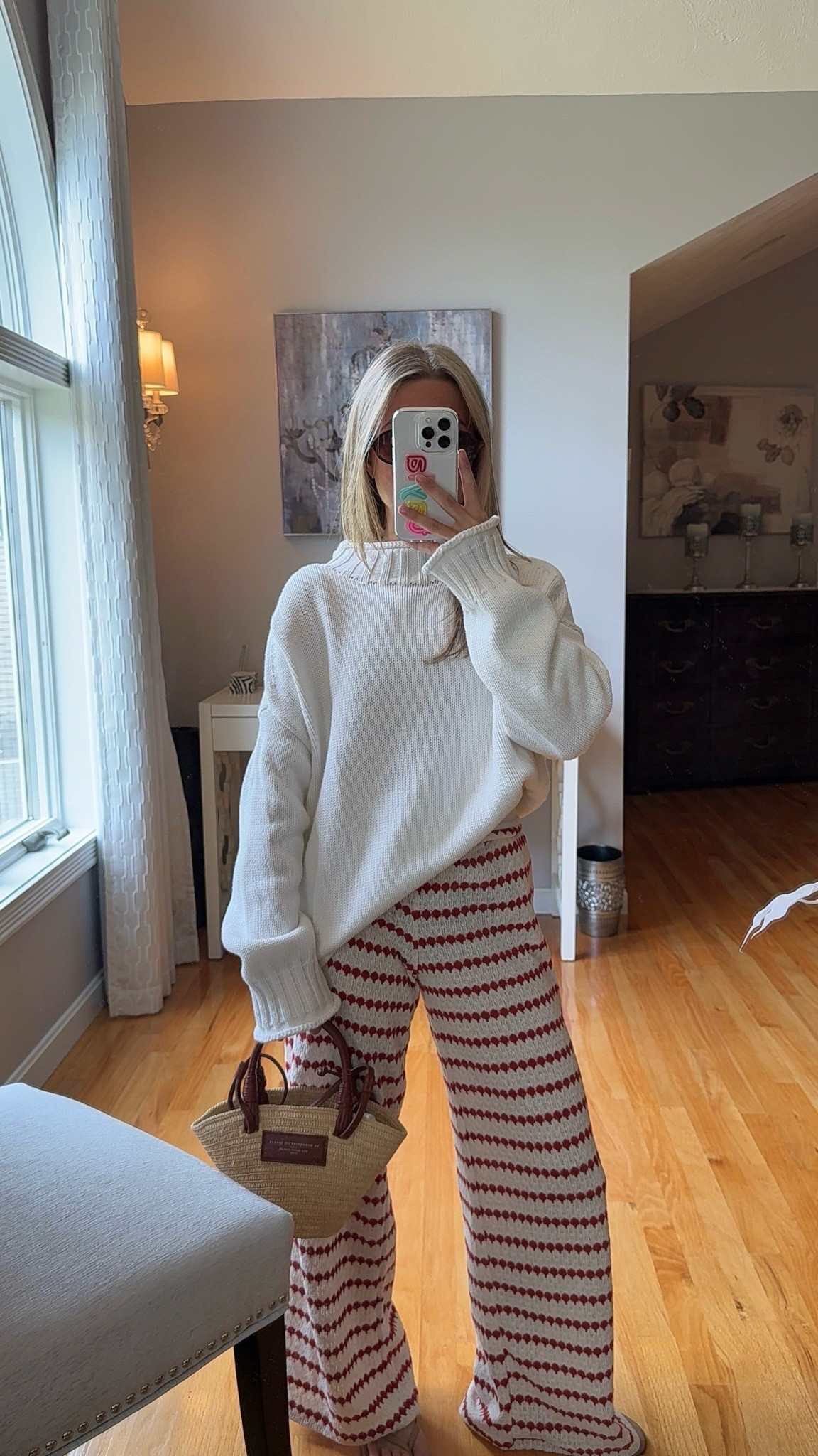 wearing a small in sweater and xs in pants!

#LTKootd #LTKU #LTKSeasonal