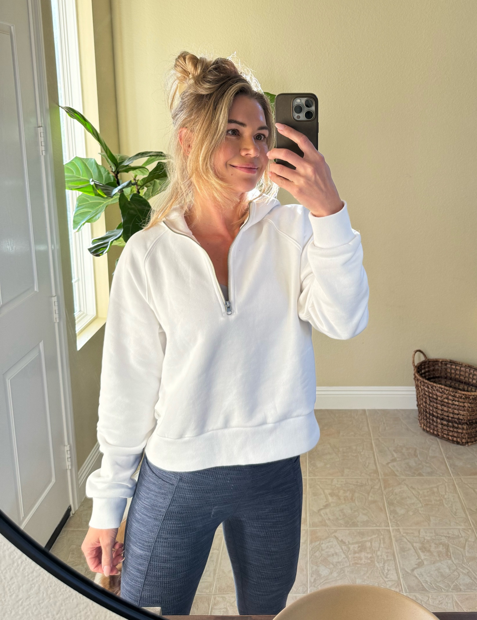 medium sweater 
medium leggings + 33% off! 

#LTKSpringSale 

#LTKSeasonal