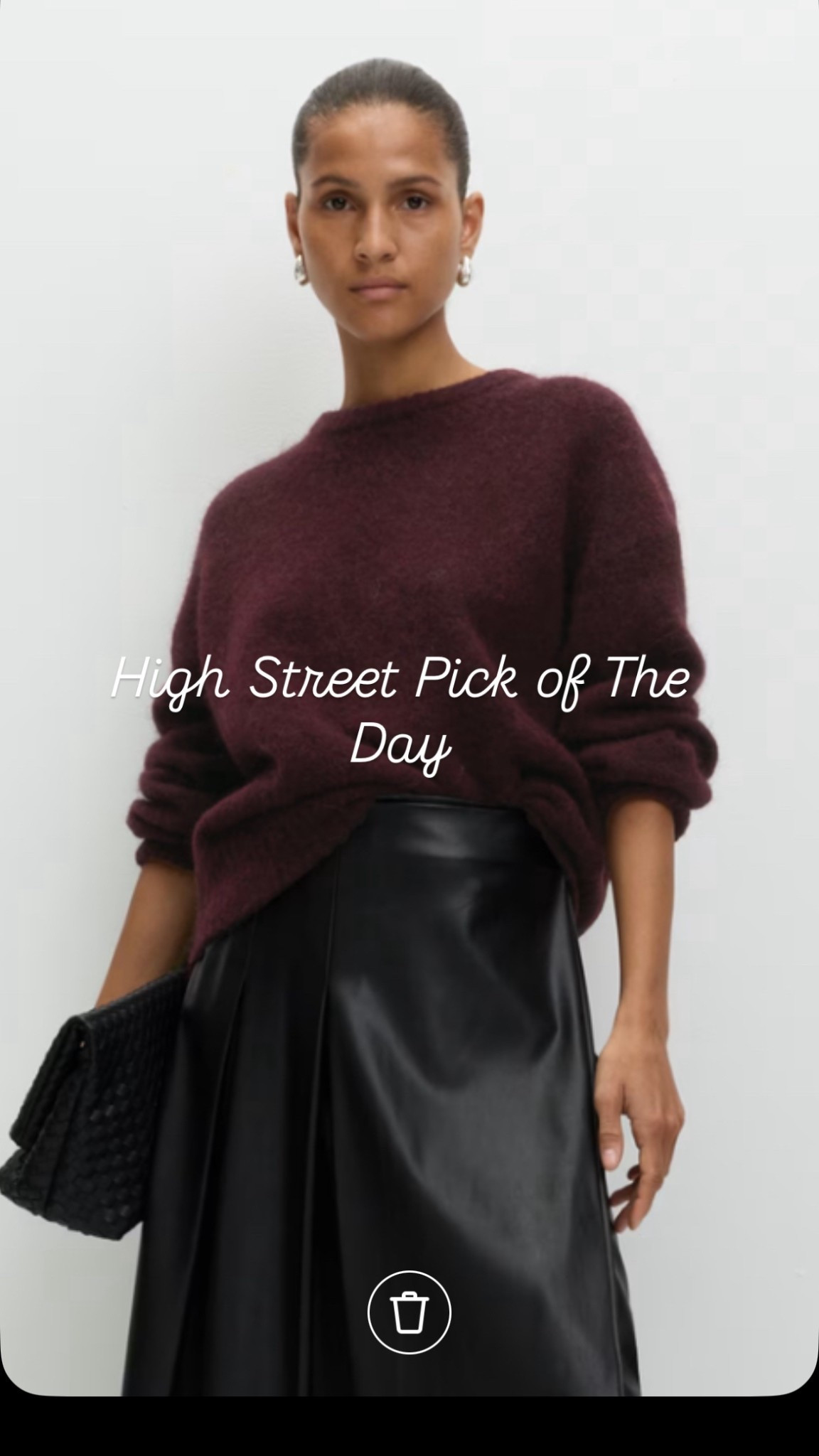 Perfect burgundy jumper ❤️

#LTKeurope #LTKautumn #LTKuk