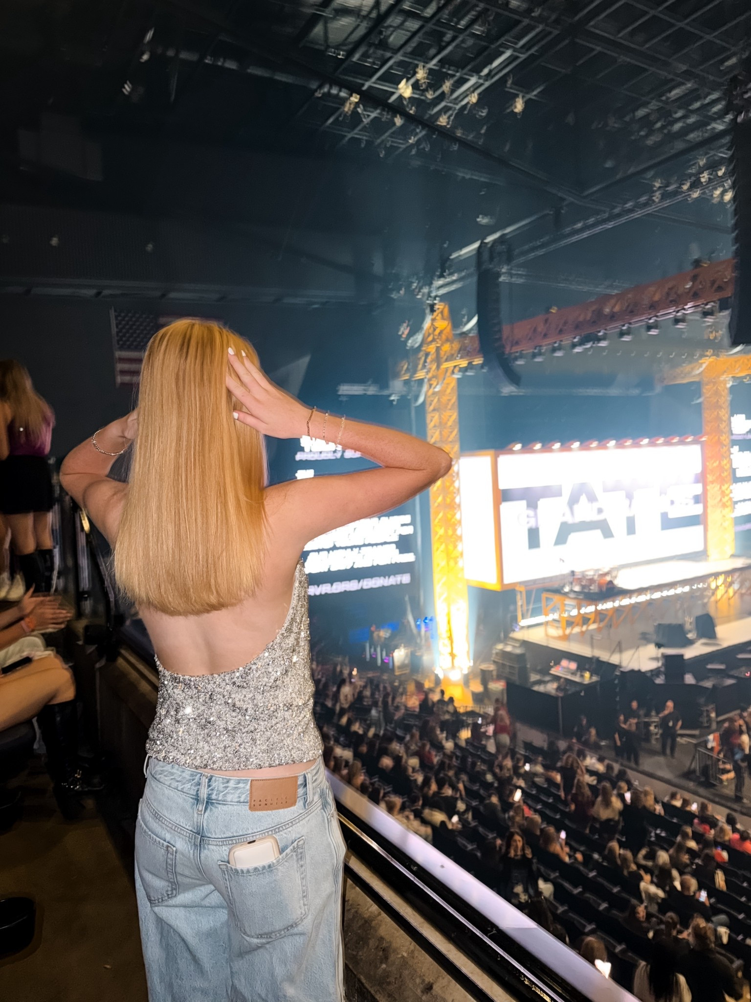 Sequin top is perfect for concerts and girls night out, but also works for holiday season and New Year’s Eve party looks, sparkly shirts