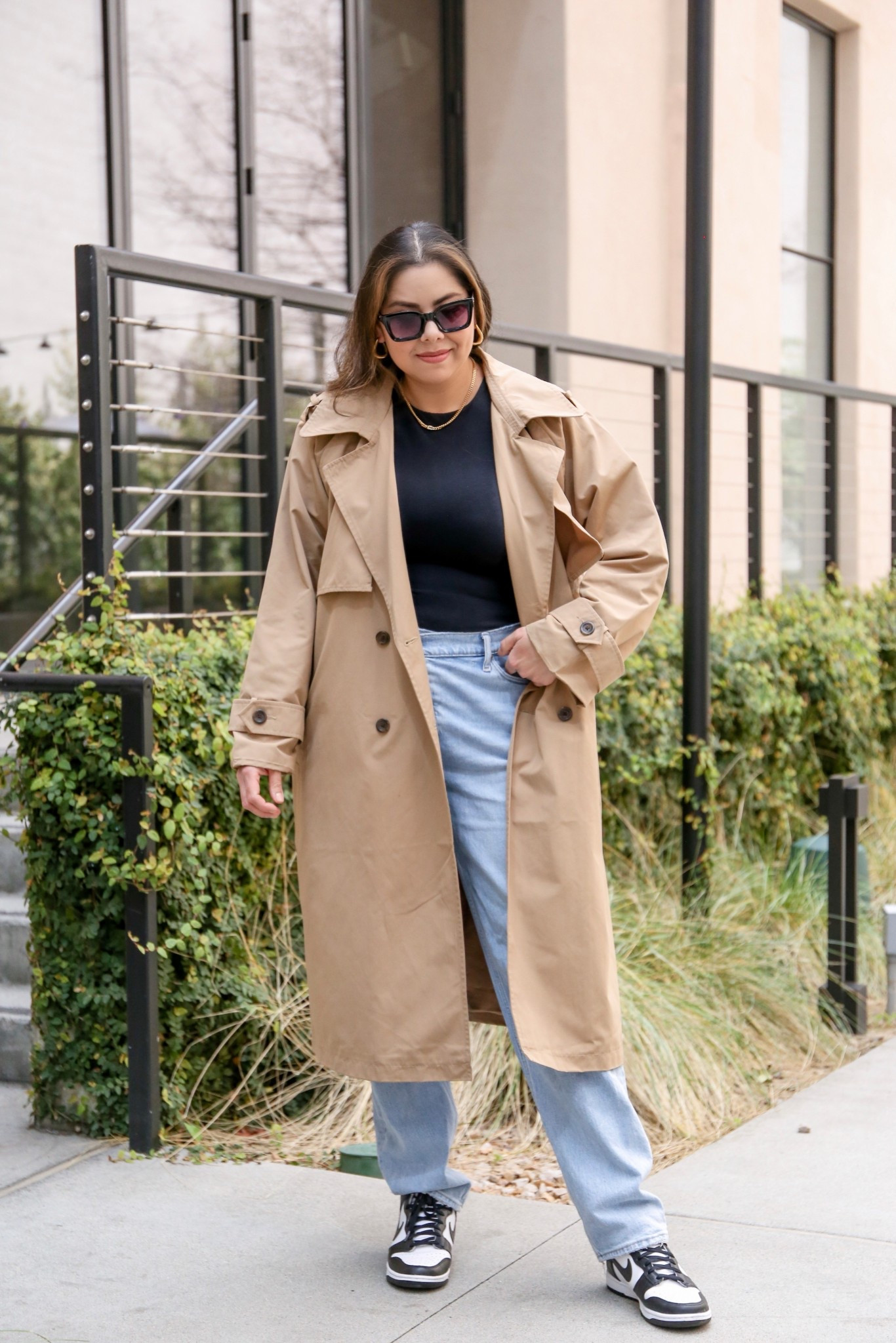 how to style a classic trench coat outfit 

#LTKShoeCrush #LTKStyleTip #LTKMidsize