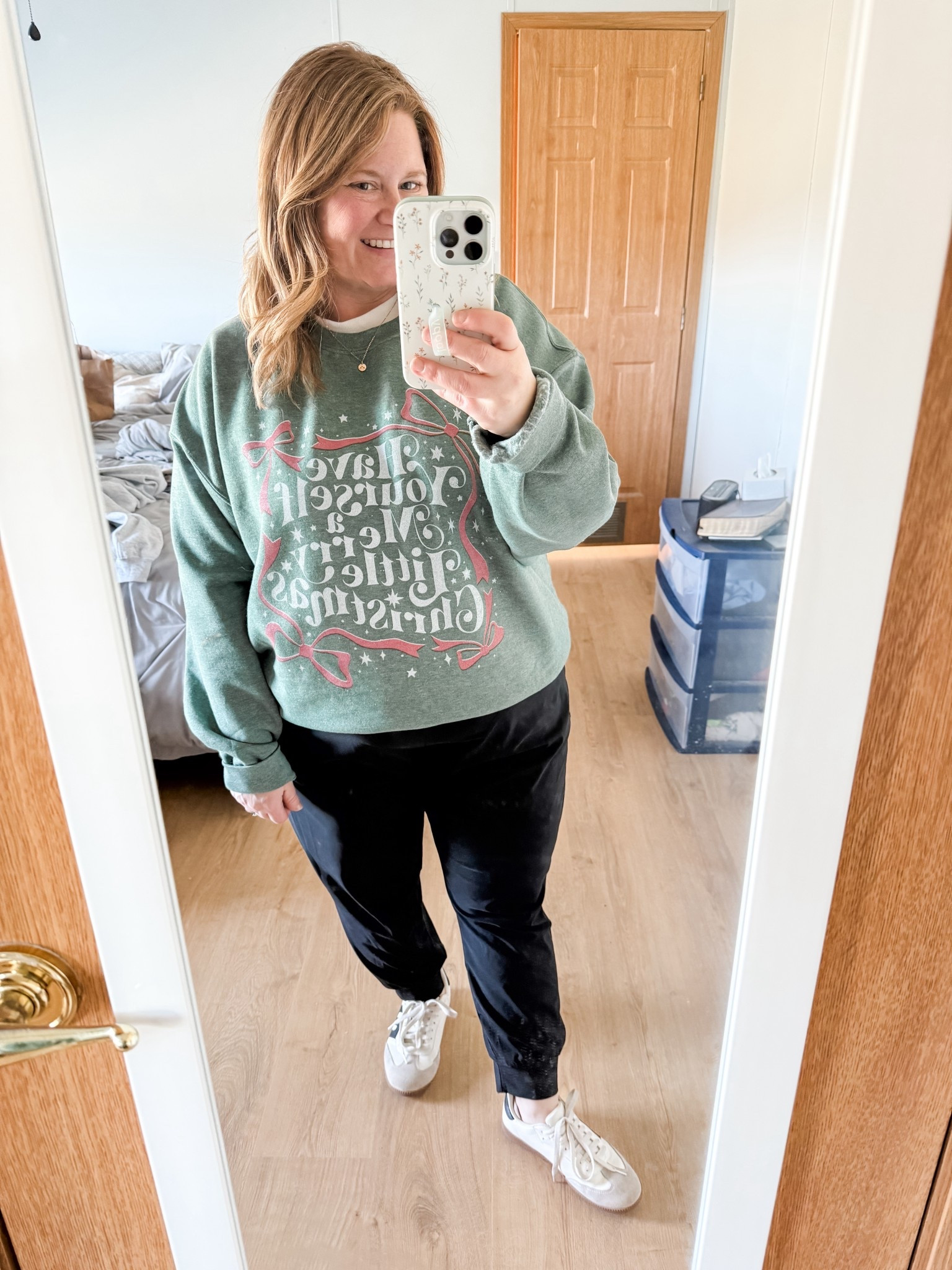My Mountain Moverz sweatshirt is on a great sale this weekend! Use code STEPHSHARES and save 35% (on any amount!)  

XL in sweatshirt and XL petite in joggers 

#LTKMidsize #LTKHoliday #LTKCyberWeek