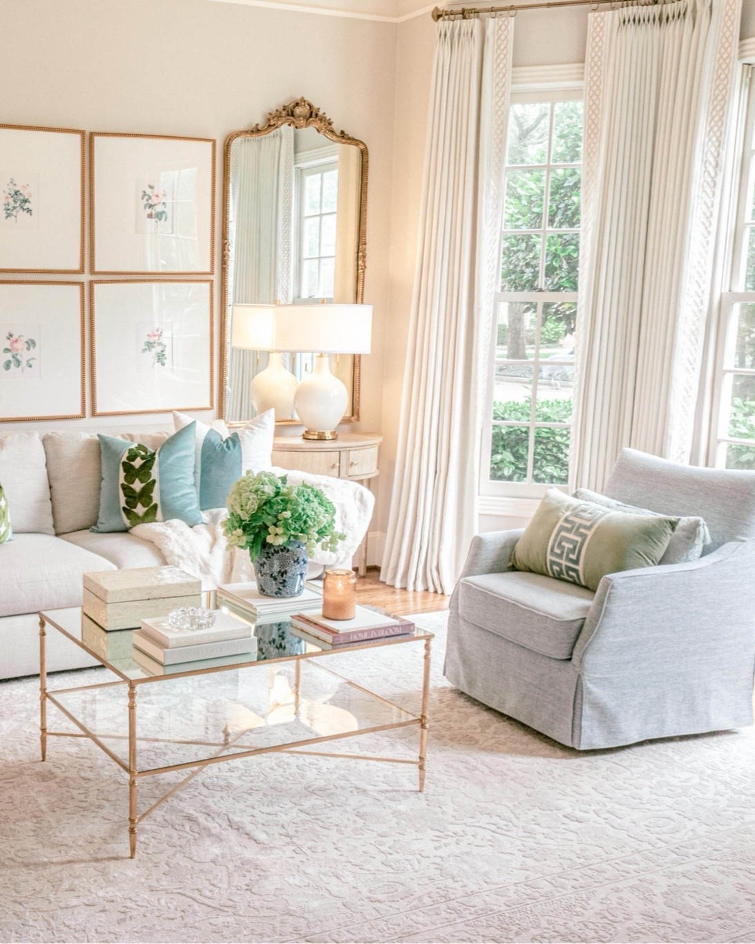 Formal living room! 😍

#LTKHome #LTKSeasonal #LTKSaleAlert
