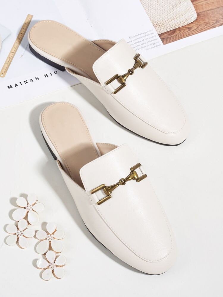 Snaffle Decor Flat Mules | SHEIN