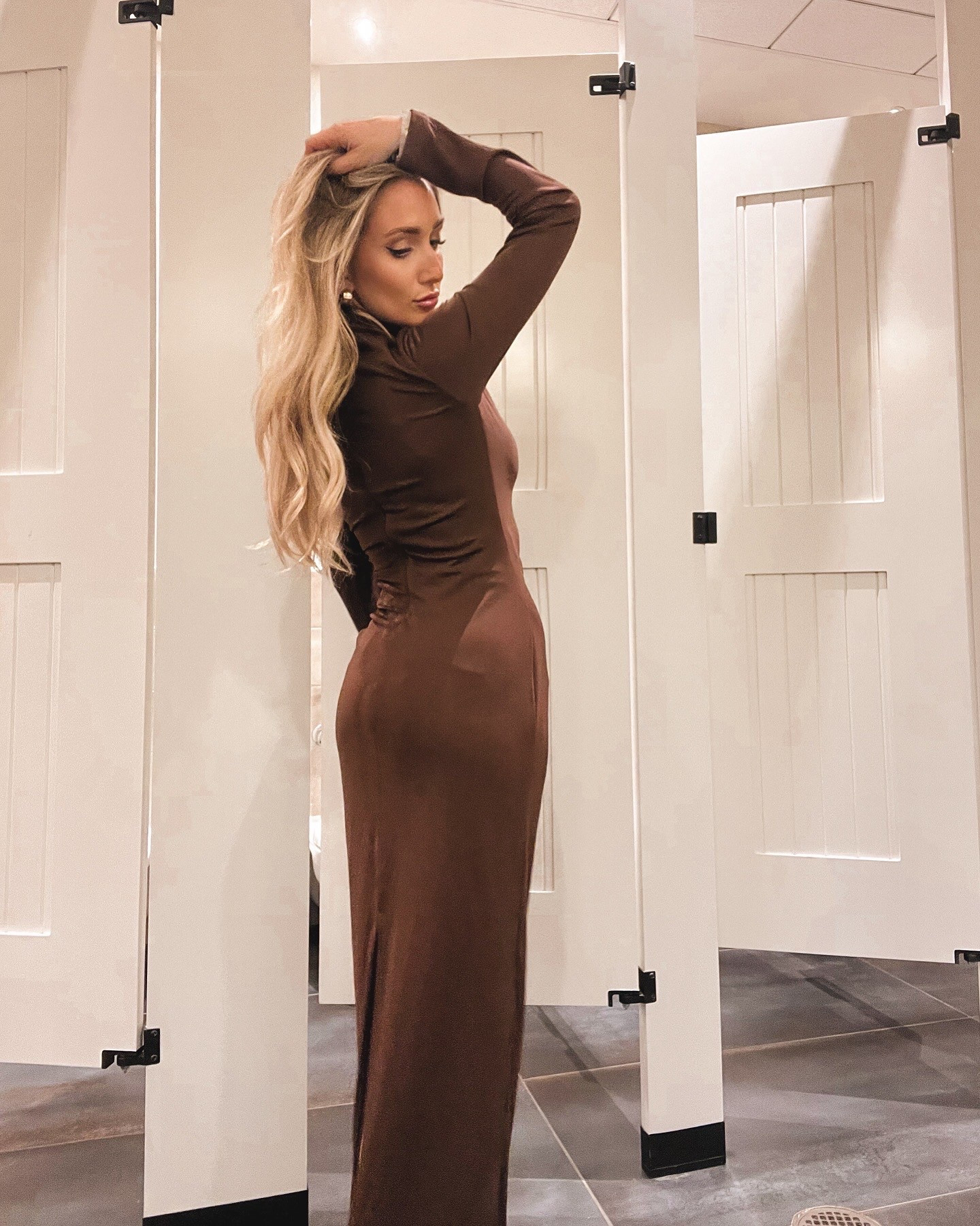 Amazing wedding guest dress or dress event dress

Mock neck maxi dress
Brown dresses
Old money style
Work outfits

#LTKPetite #LTKWedding #LTKWorkwear