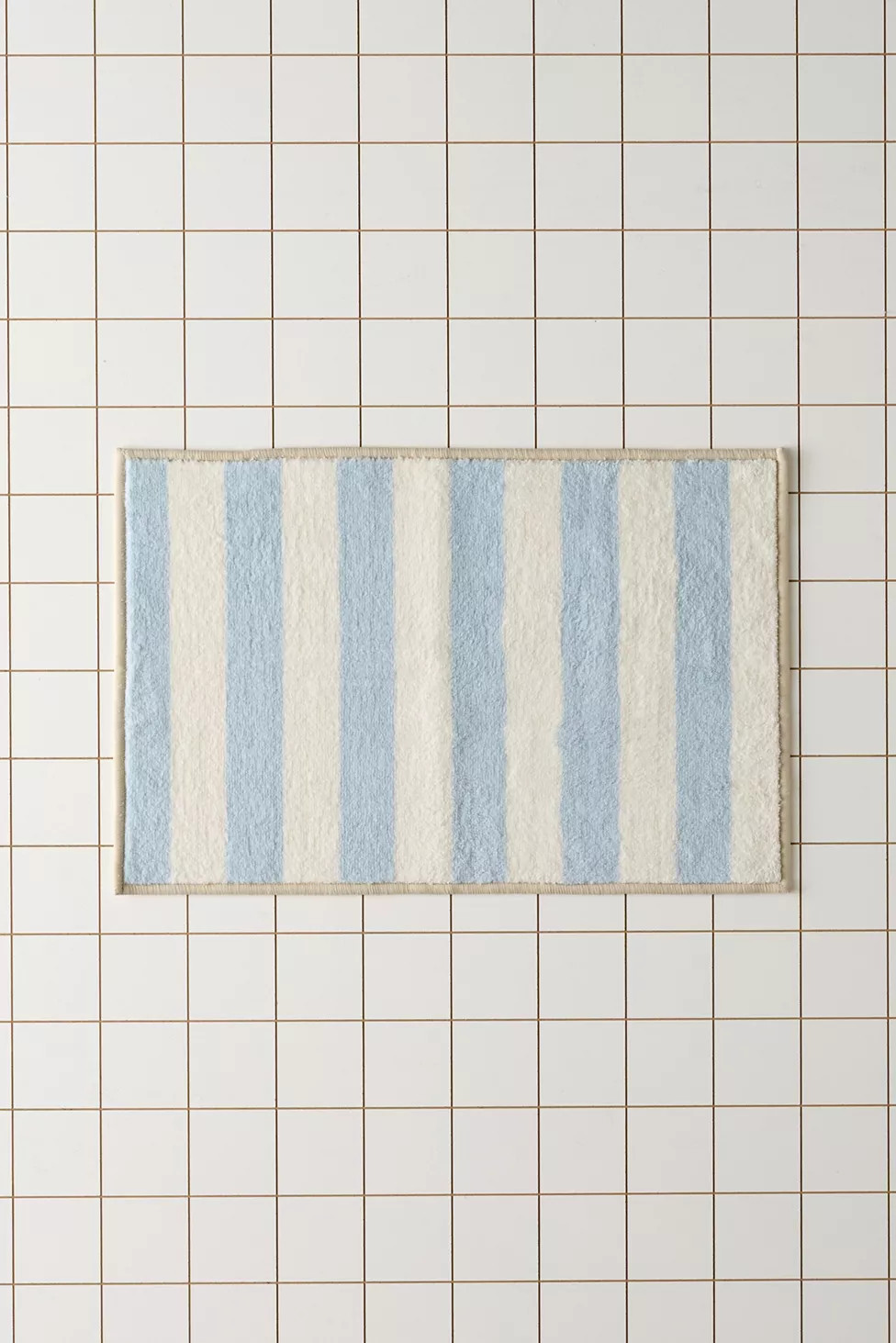 Awning Stripe Plush Printed Bath Mat | Urban Outfitters (US and RoW)