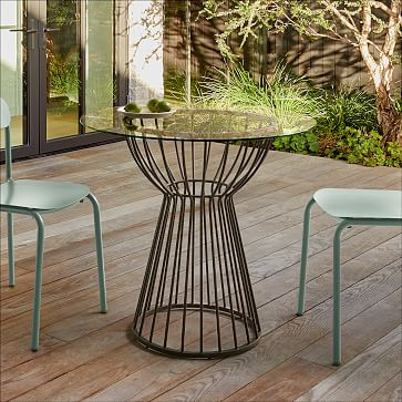 Pillar Outdoor Round Dining Table (32"–44") | West Elm (US)