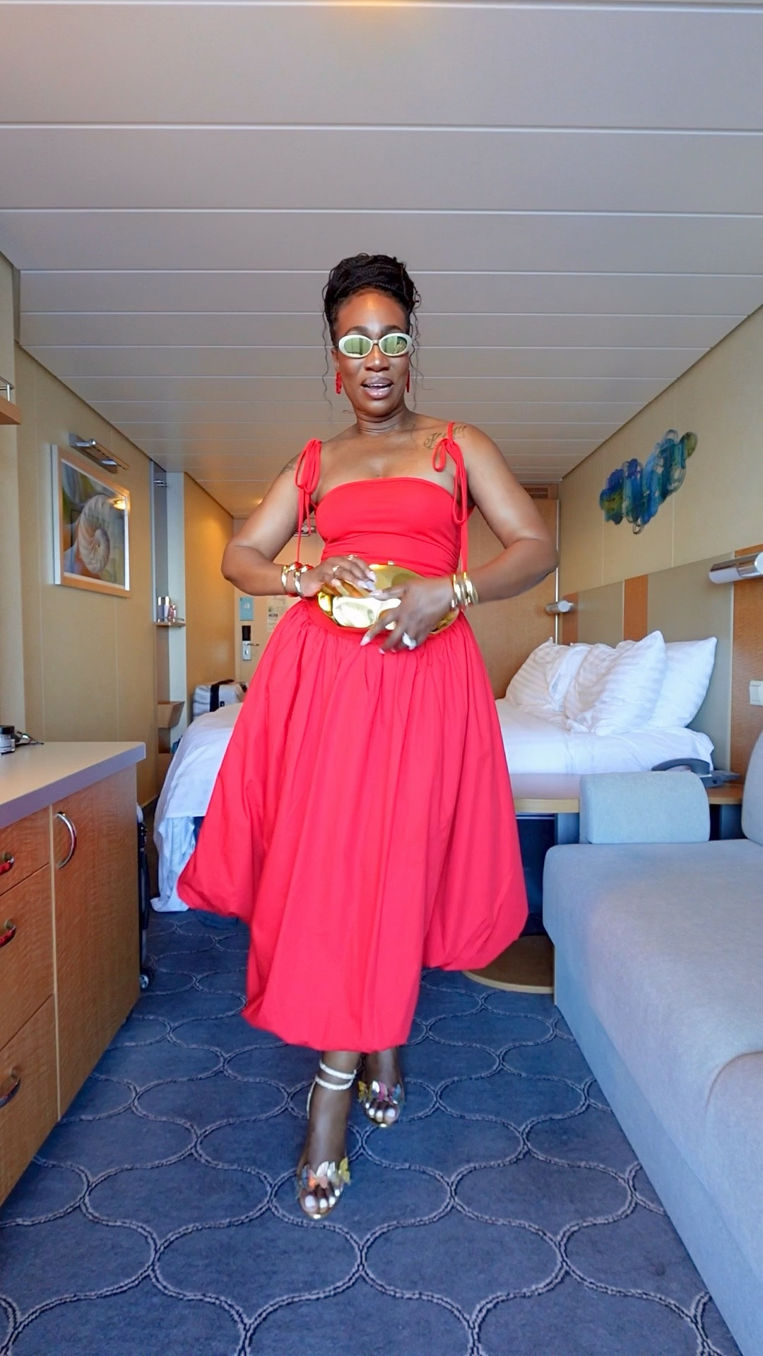 When in doubt, wear red❤️🌹
Obsessed with this red bobble dress I wore to the last of the cruise dinner. Wearing a size 6 and it comes in other colors.


#LTKVideo #LTKStyleTip #LTKParties